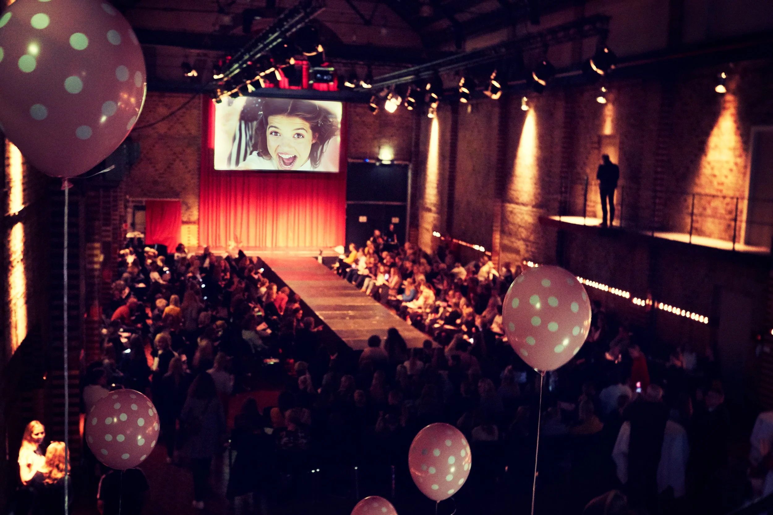  MODESHOW / LILLY KONFIRMATION 