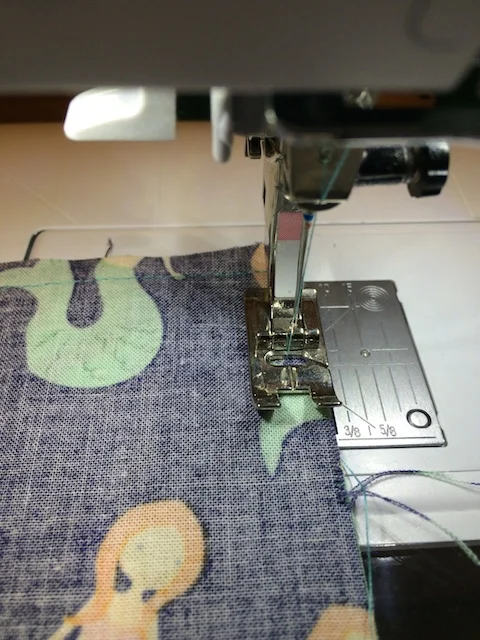 How to sew a rice bag Read more at: How to sew a rice bag | carrie actually
