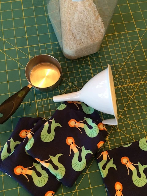 How to sew a rice bag Read more at: How to sew a rice bag | carrie actually