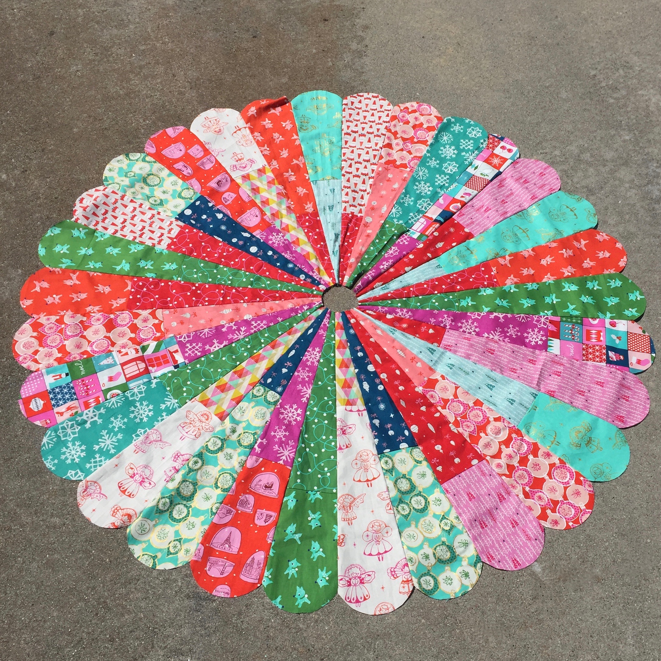 Giant Dresden Christmas Tree Skirt - finished "quilt top"