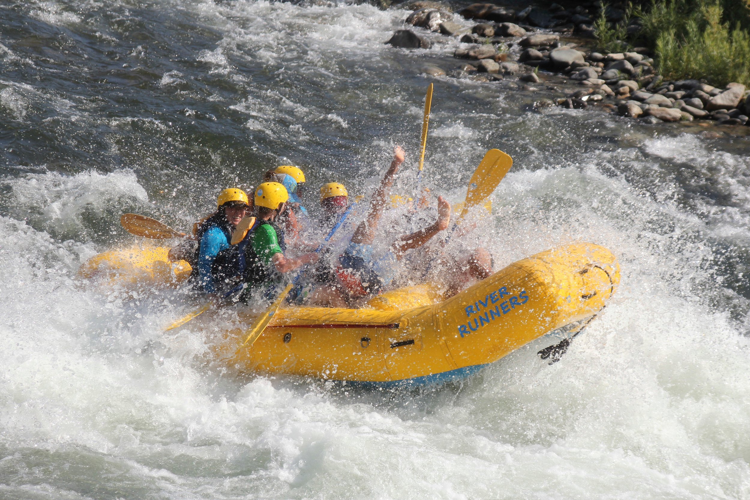 Professional Raft Guide School (ages 18+) River Runners American