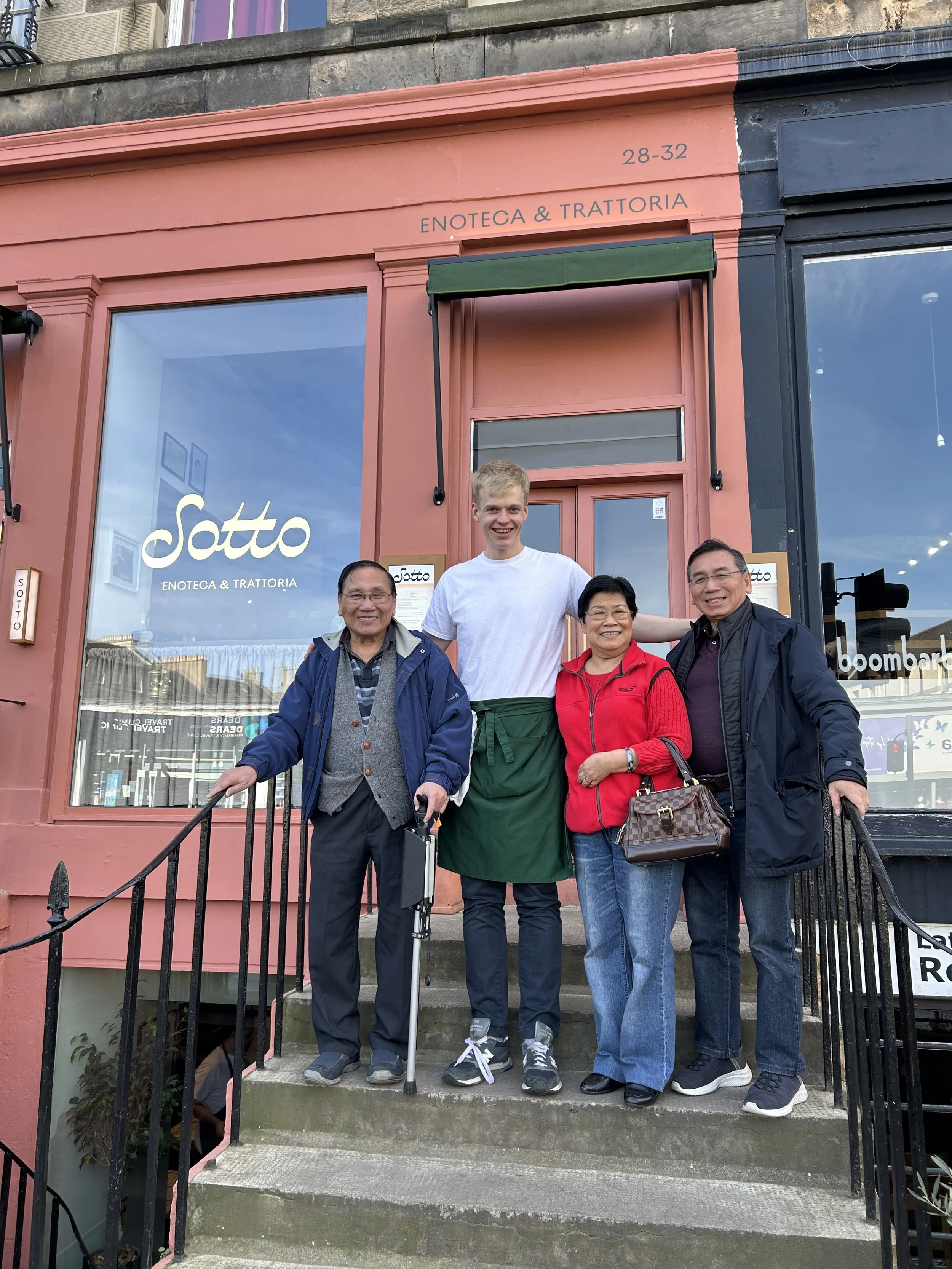  Ping On's Kenny Mac lunches in James Clark's Sotto, former Ping On 