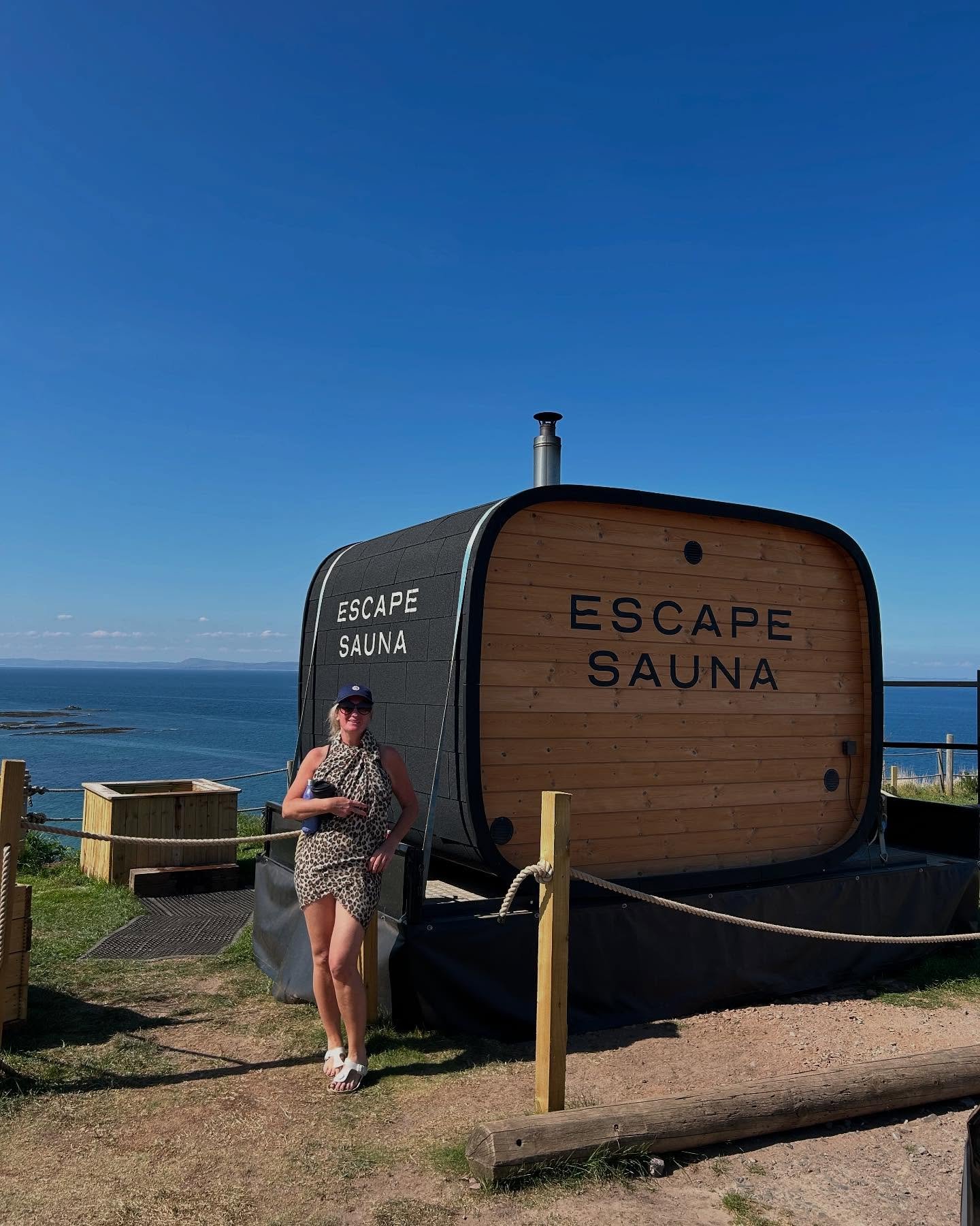 Epic Sauna & Plunge in 22 degrees heat overlooking Bass Rock.
#edinburghsauna #edinburghwellbeing #edinburghsun #eastlothiansauna #eastlothianwellbeing #eastlothiansun