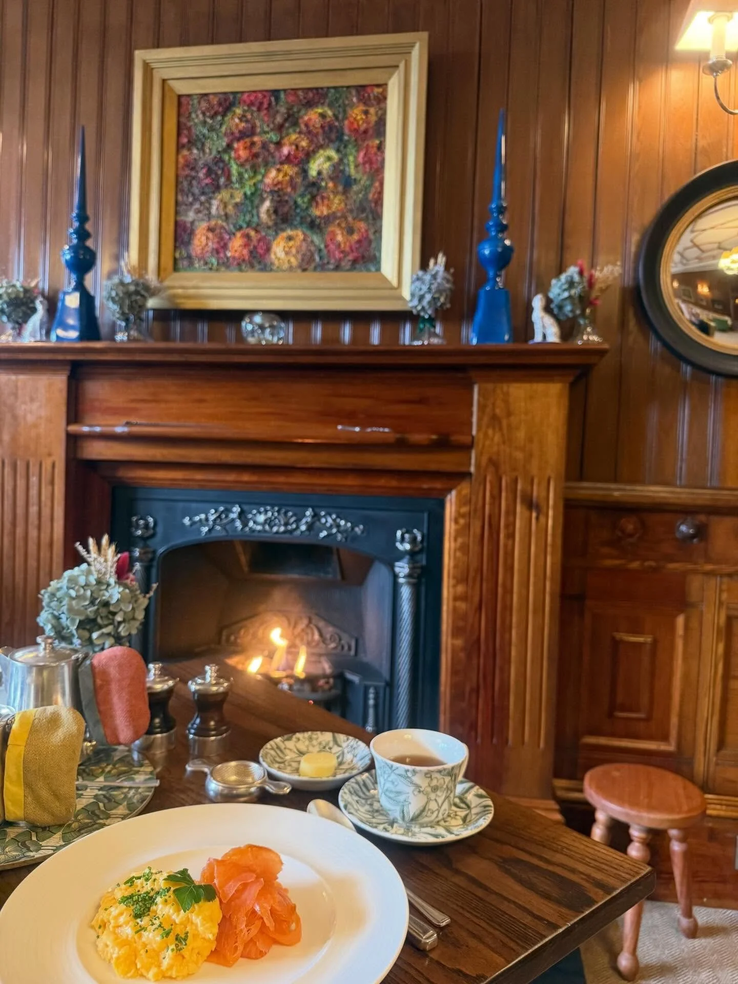 Locally sourced Scottish smoked salmon with softly scrambled eggs and sourdough toast. 

Beside the fire in the dining room of 1887 Restaurant at @thetorridon, overlooking Loch Torridon and the dramatic ridge of Liathach.

A peaceful moment to apprec
