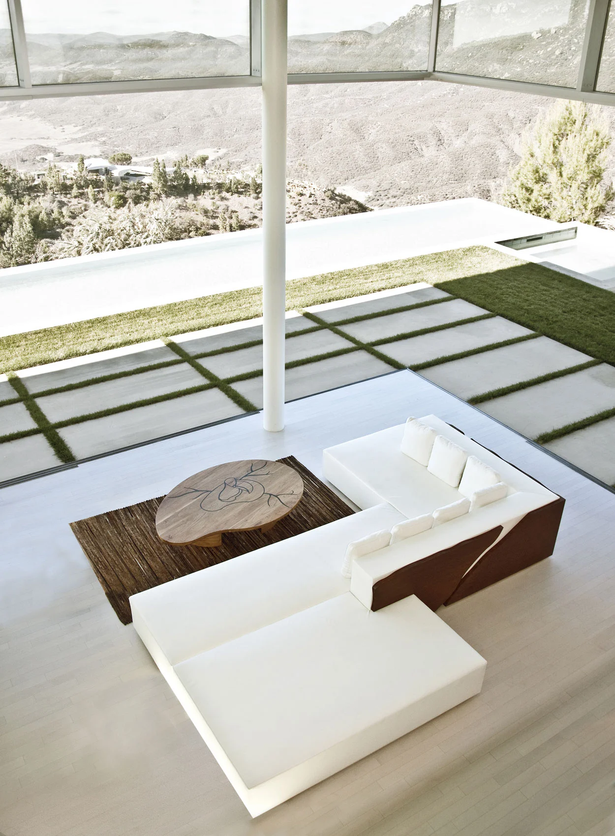    SPACCO SOFA   