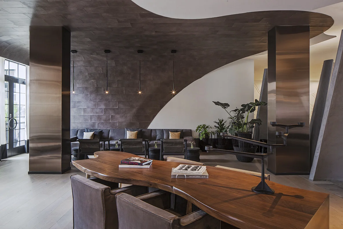   LA PEER HOTEL   WEST HOLLYWOOD, CA   PHOTO CREDIT: ART GREY  