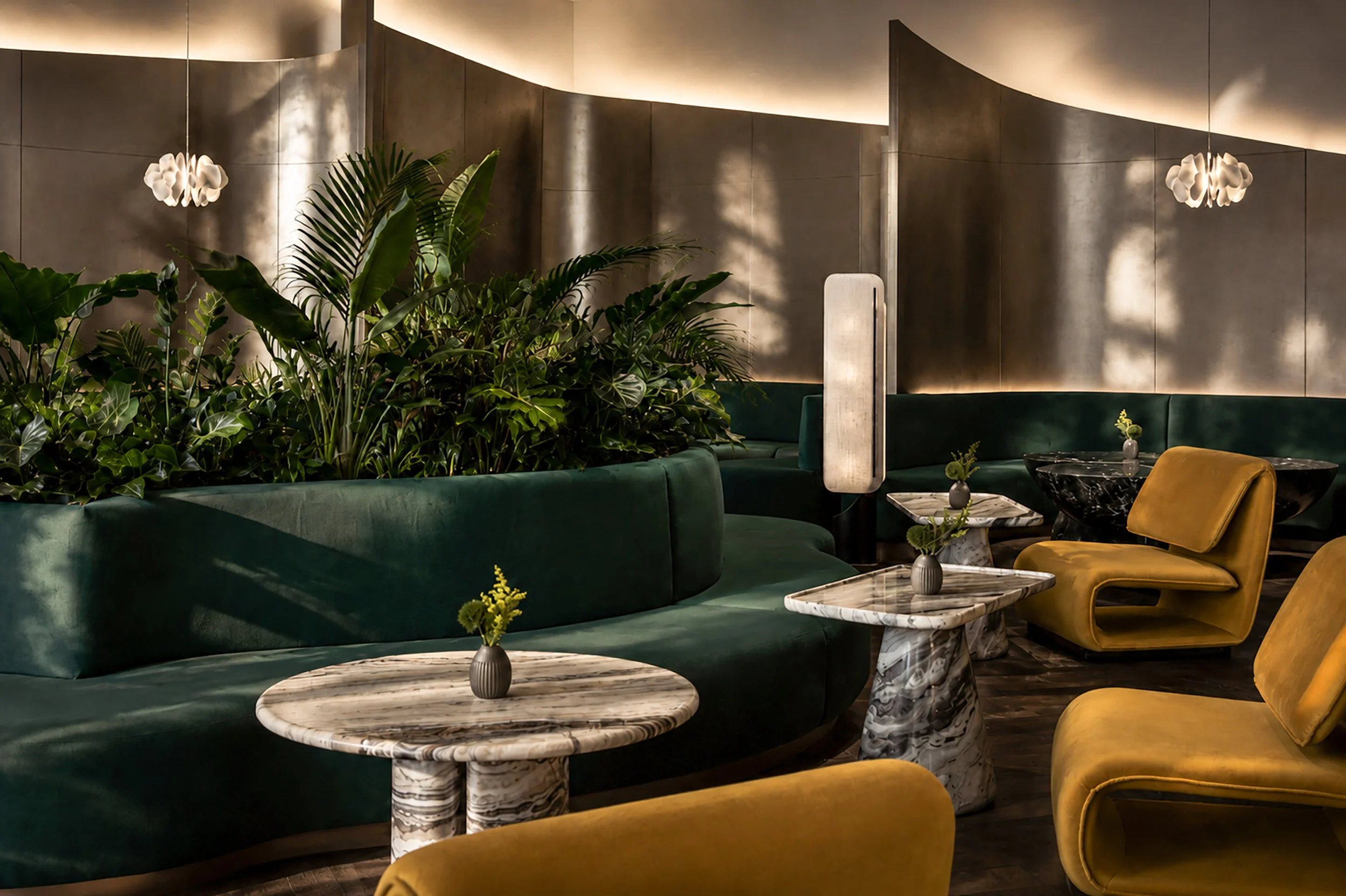 Lobby bar 3 w.jpg