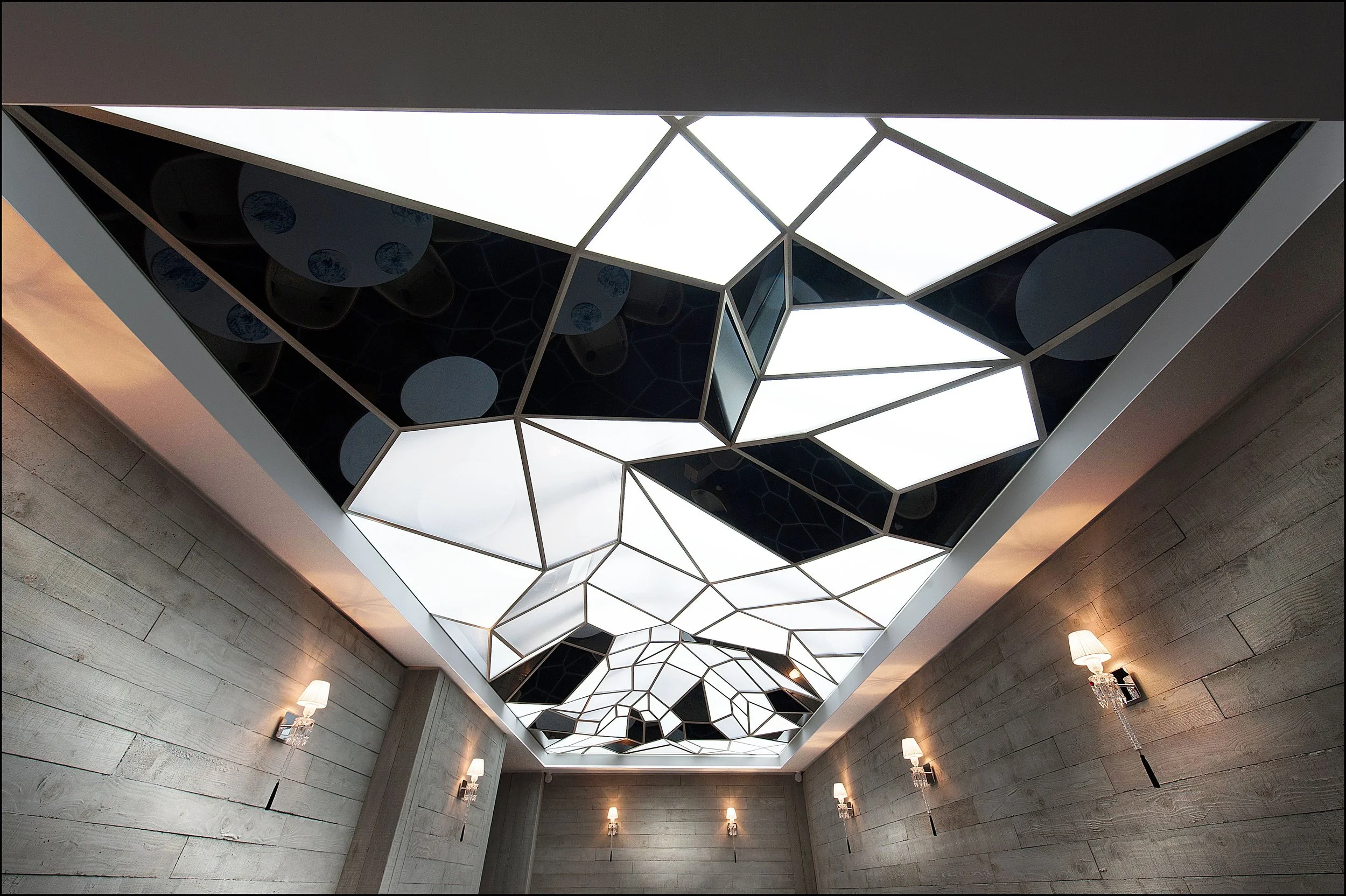 LE GRAND 1 RESTAURANT CEILING.jpg