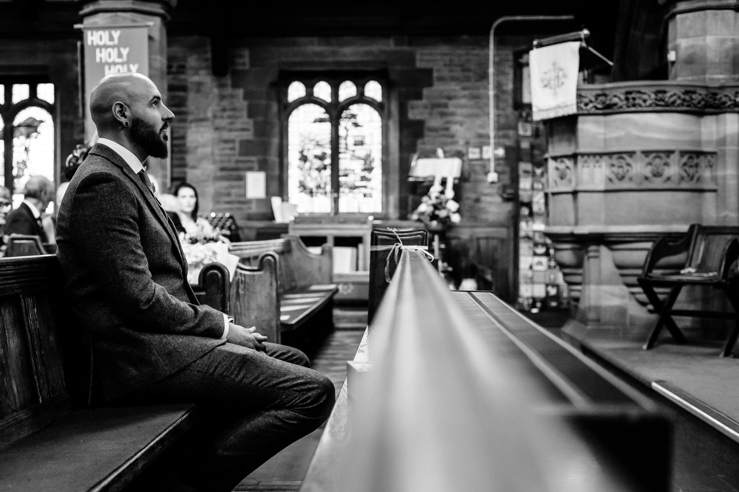 Rochdale-Wedding-Photographer-022.jpg