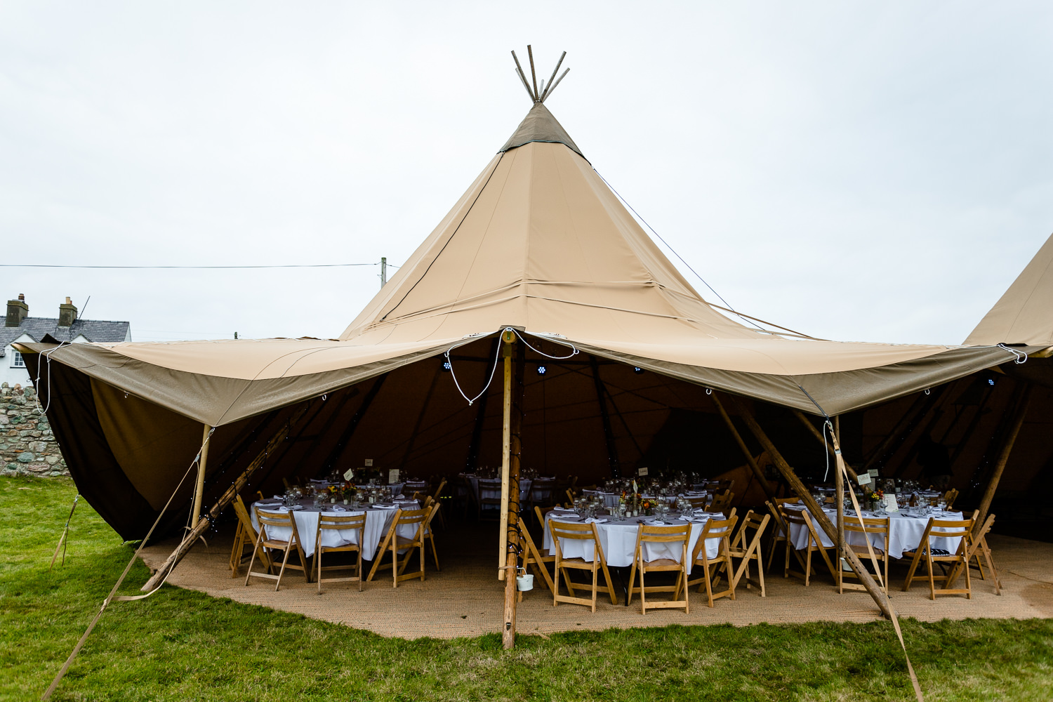 Wedding tipi but Event in a Tent