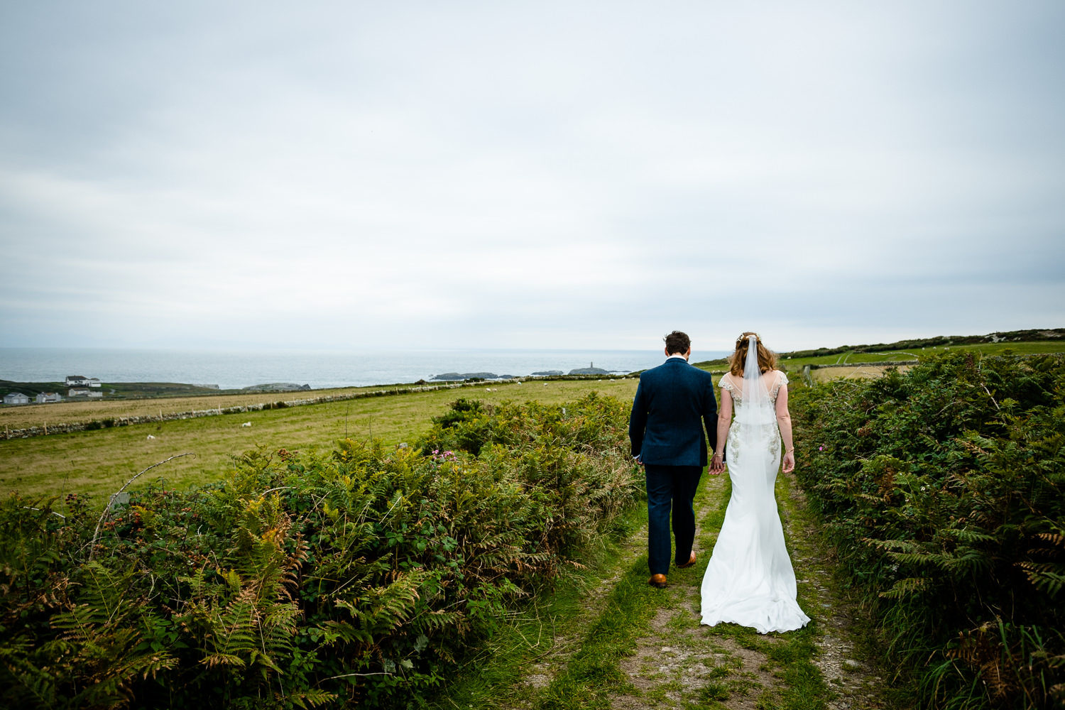 Stef-Simon-Anglesey-wedding-photogrpher-76.jpg