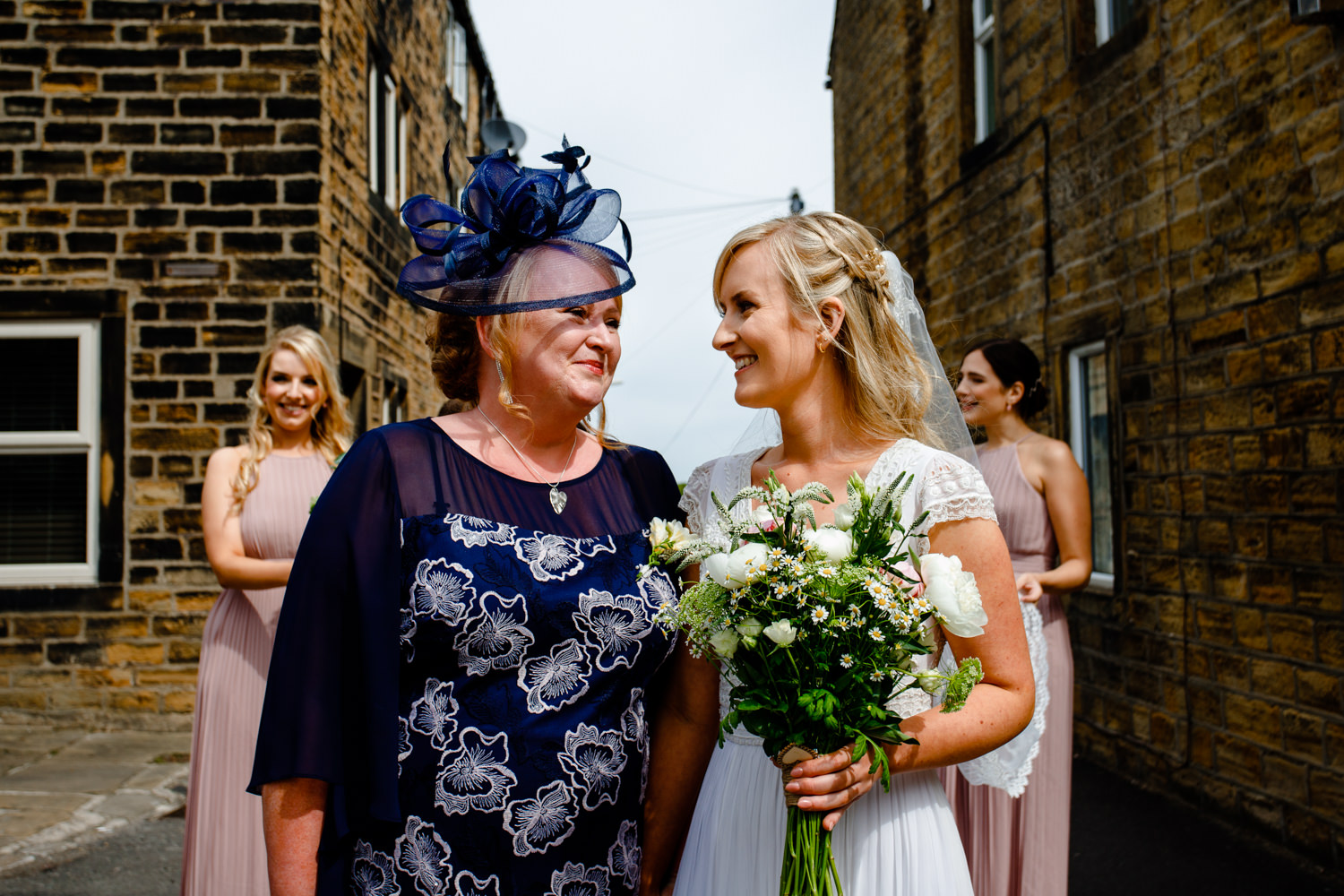 Katie-Luke-Huddersfield-wedding-photographer-Katie-Luke021.jpg