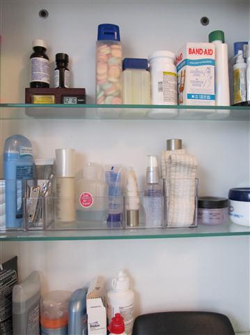 Favorite Container 10 Medicine Cabinet Organizer That S Neat