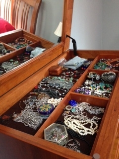 Hidden jewelry storage
