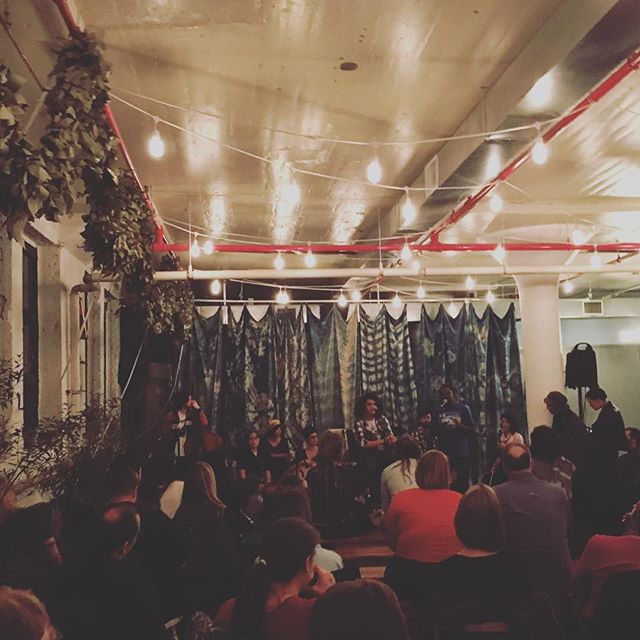 We held a beautiful sold-out benefit concert tonight at Brooklyn Grange to raise money for asylum support. Thanks @countryforsyria @brooklyngrange @rosemcadoo @hanread @equalsonics @claire_alexis @mollierae_k @thebronxbrewery @rif_nyc @rentpatina and