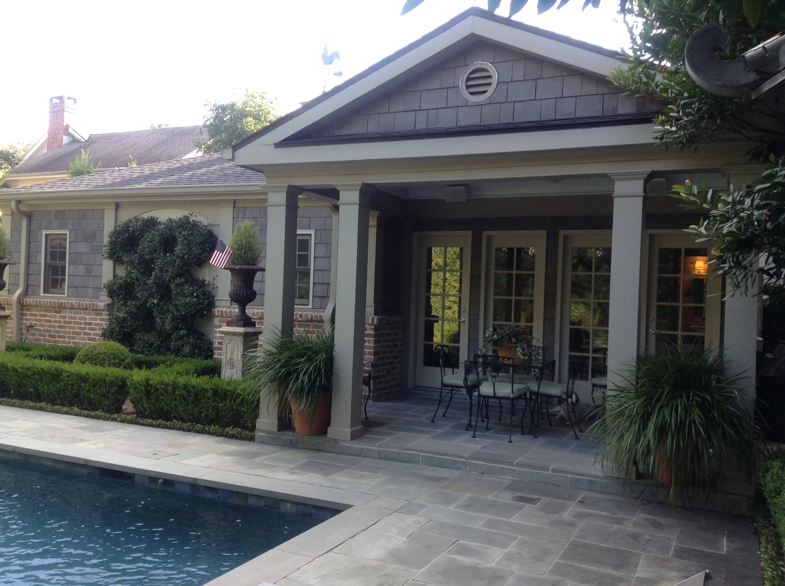 River Oaks Pool House