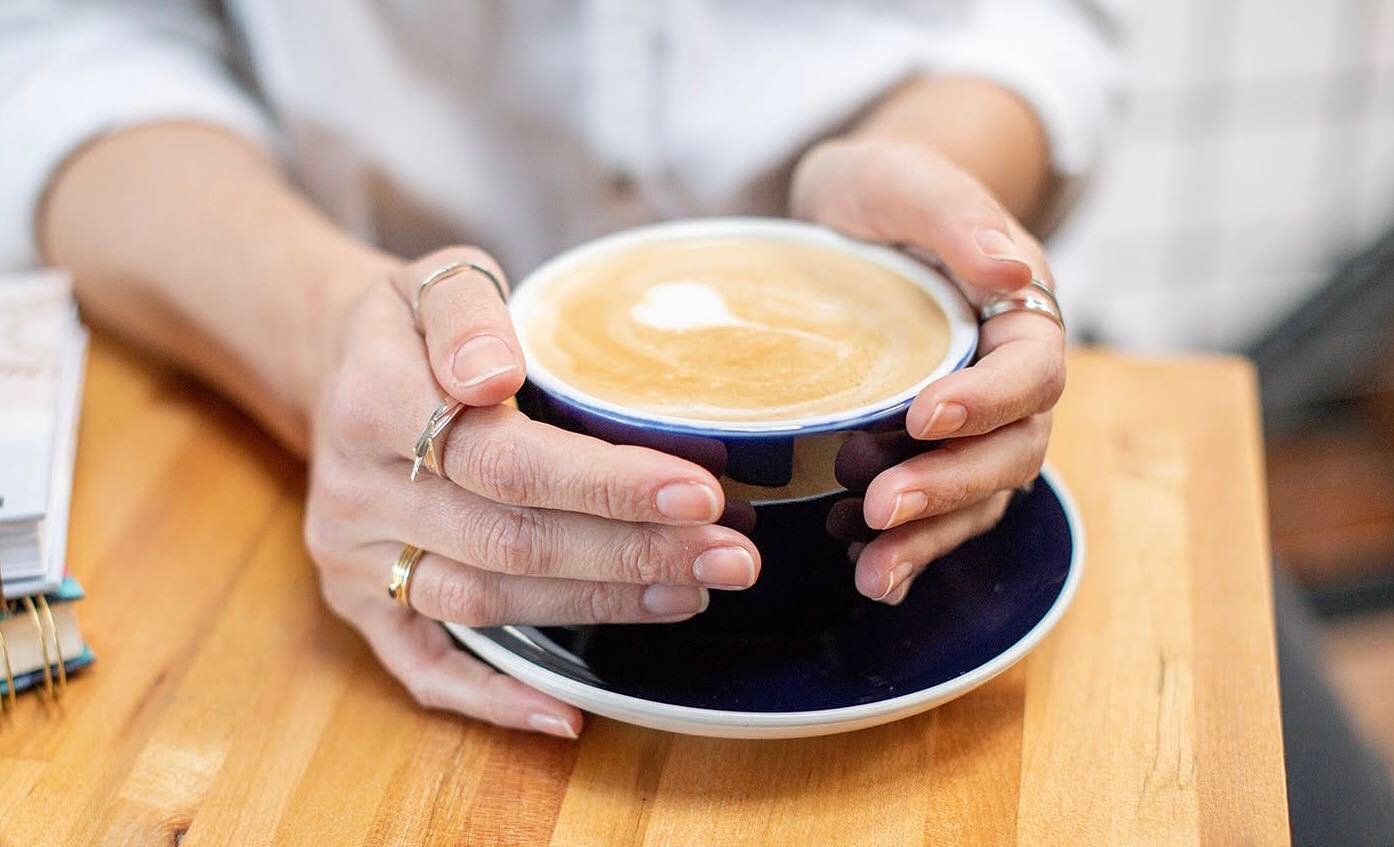 Bringing you the sunshine you need in a cup! Come have brunch with us! @stumptowncoffee 📸 @anaisabelphotography