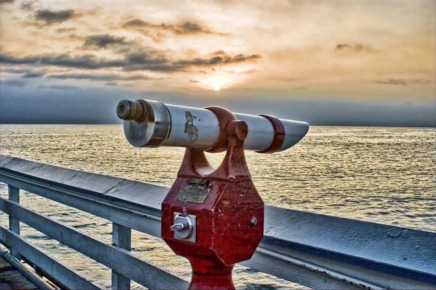 Pier Telescope.jpg