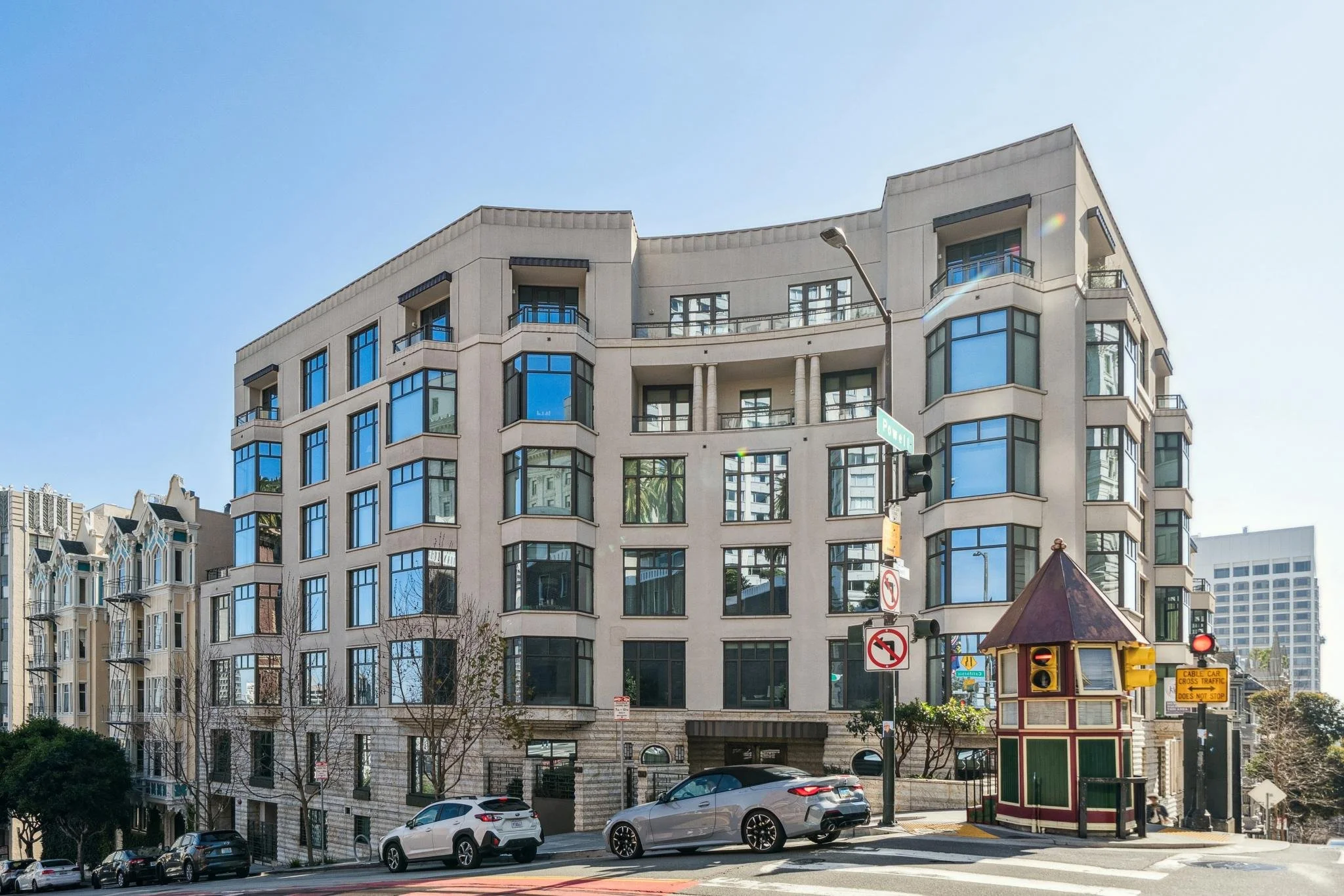 040-875-california-street-703.89000.pcom.220204-875california-40.web.jpg