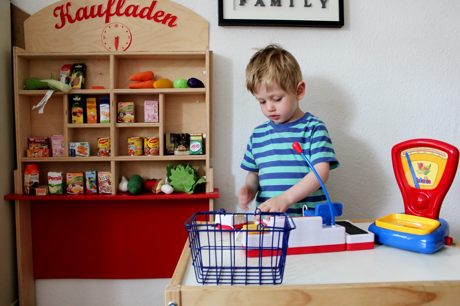 Pretend Play at Kidtropolis — Kidtropolis