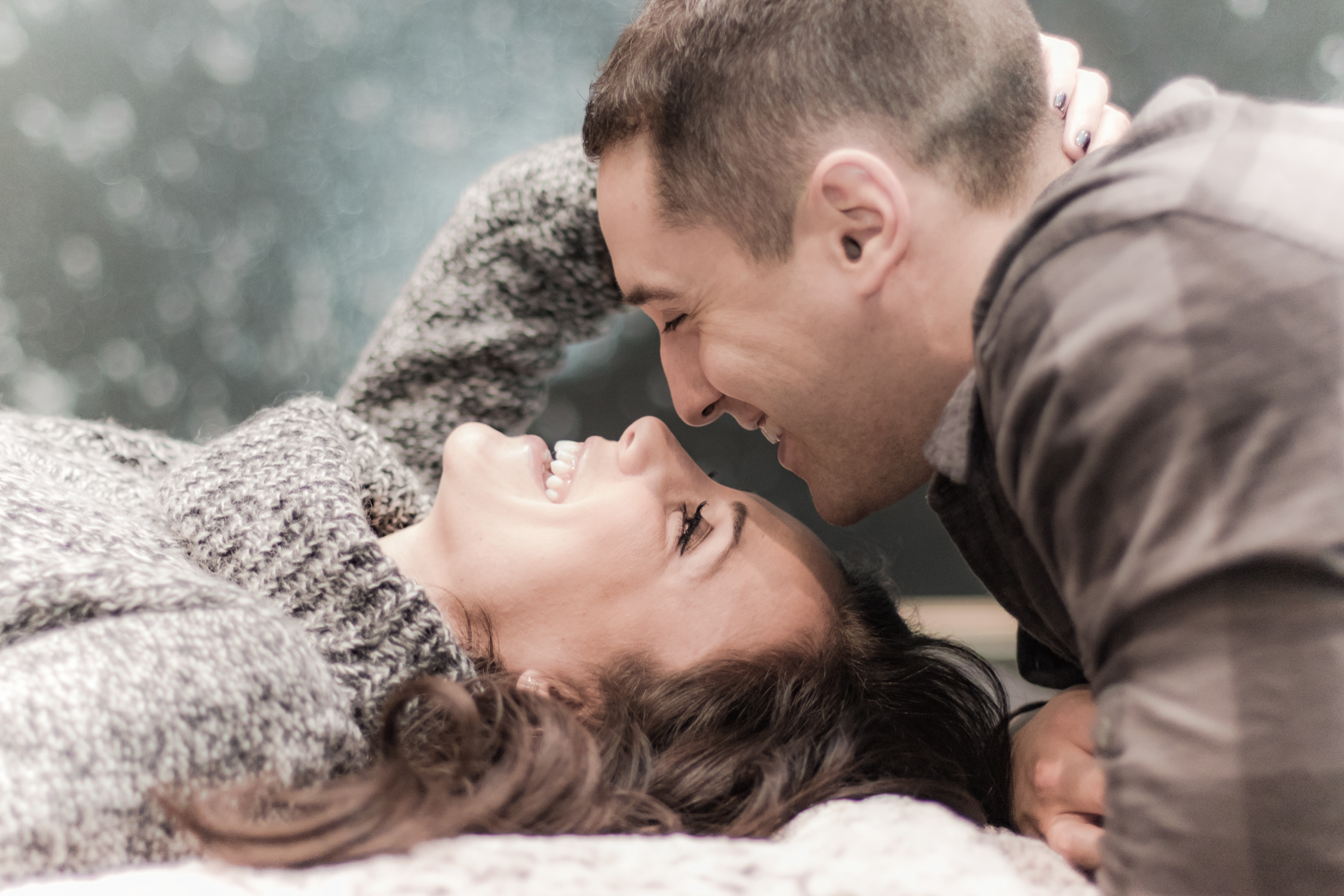 Bonphotage - Nick and Lindsey's Coffee Shop Engagement Session!