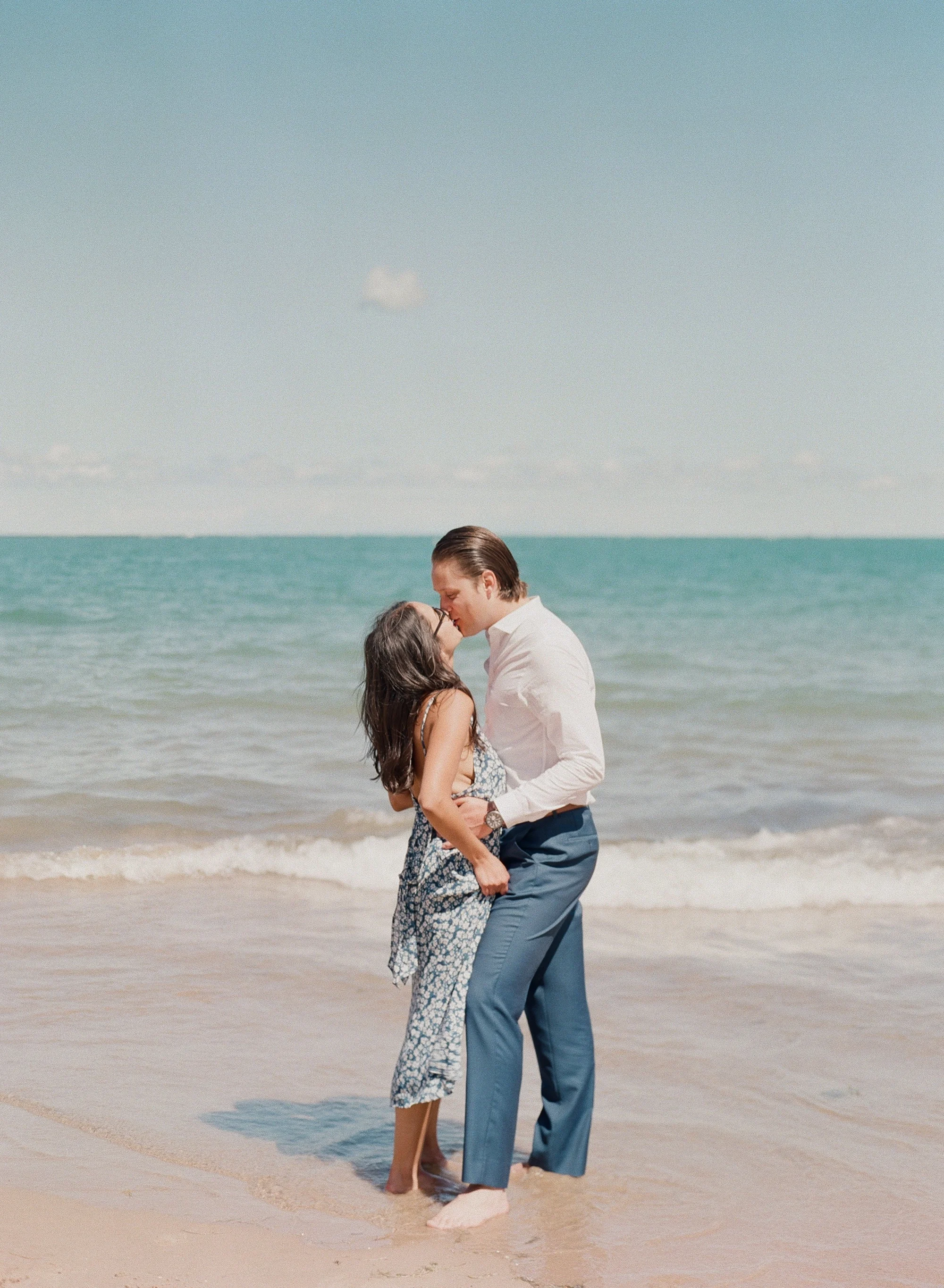 Bonphotage Chicago Fine Art Film Engagement Photography - Olive Park - Sara &amp; Chris 