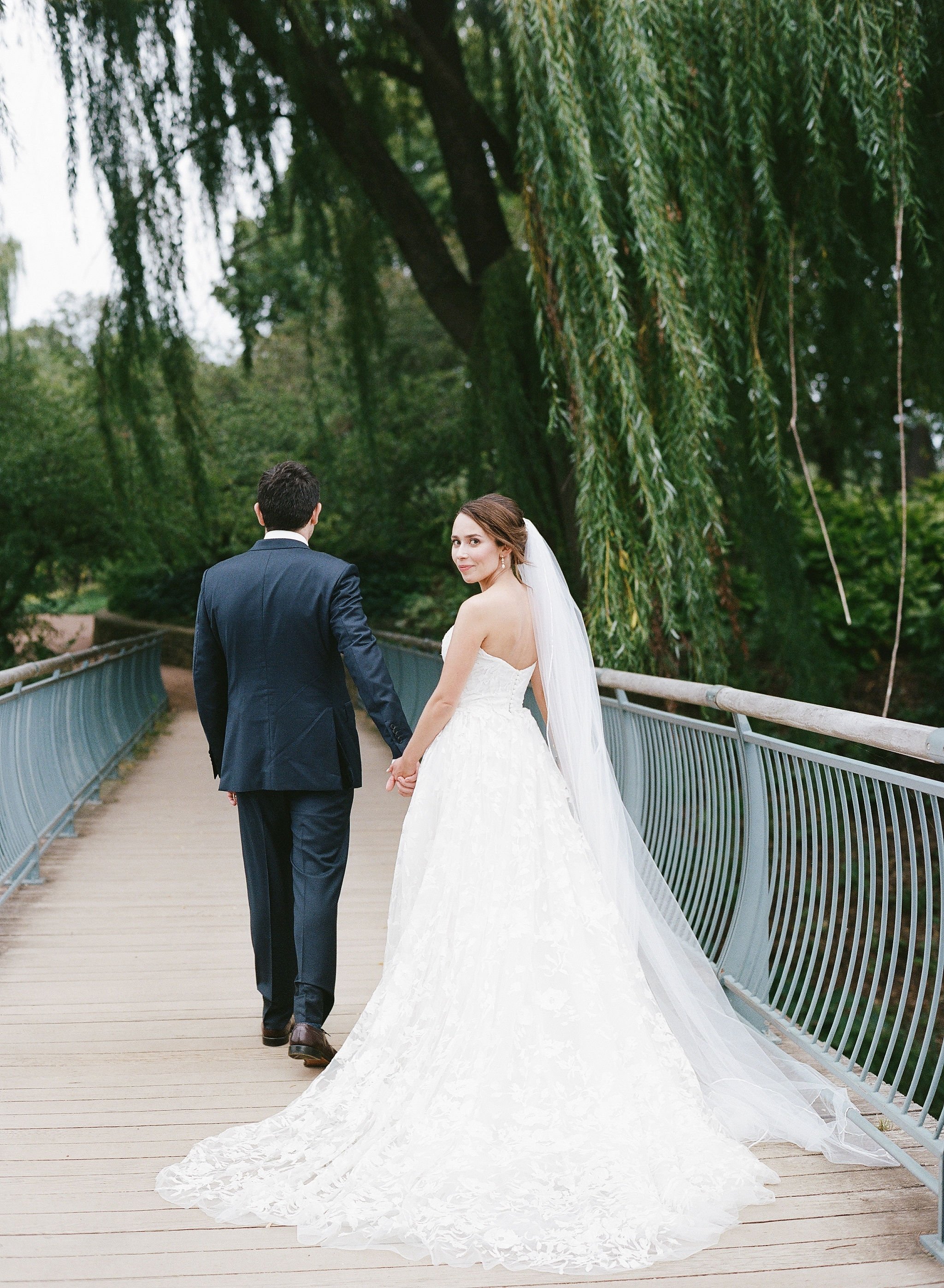 Bonphotage Chicago Wedding Videography - Chicago Botanic Garden - Lucy &amp; Ryan