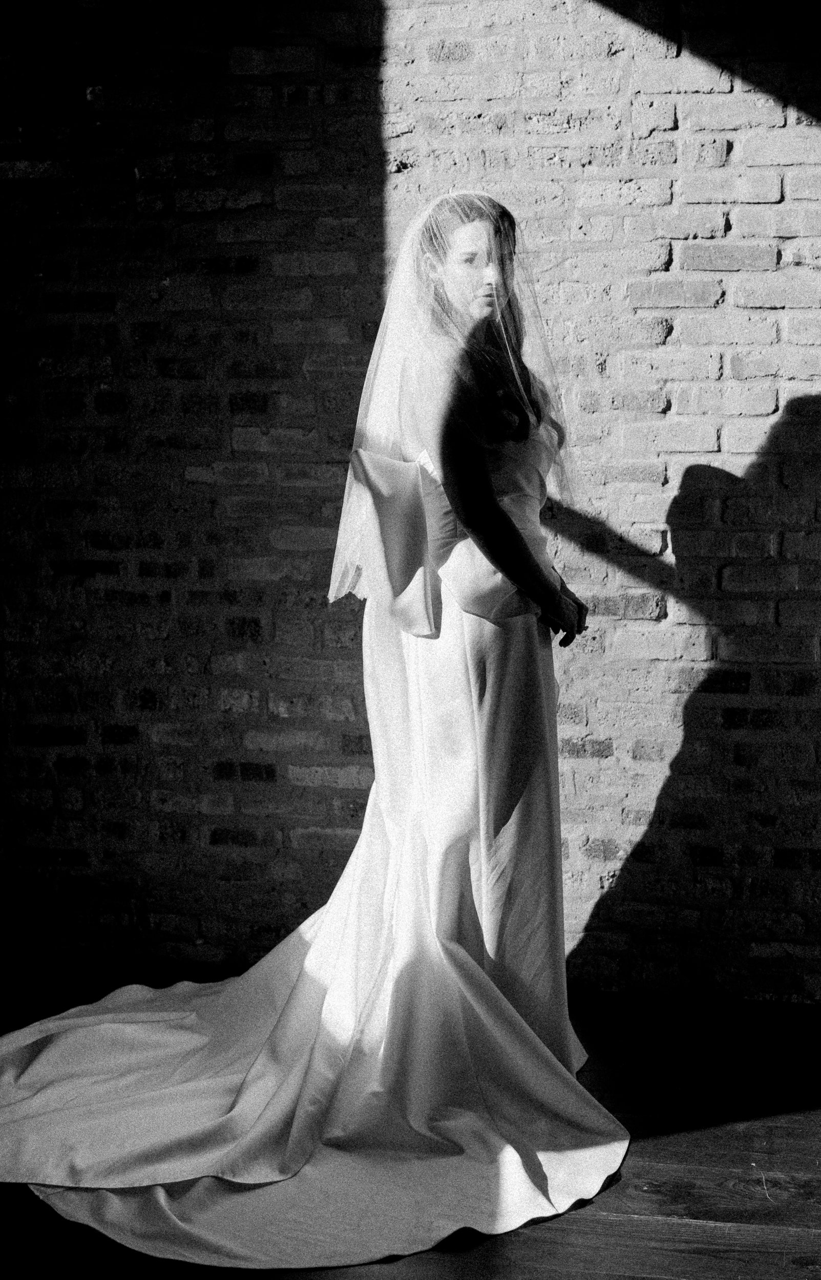 Bonphotage Chicago Film Wedding Photography - Artifact Events Ravenswood - Marni &amp; Jon