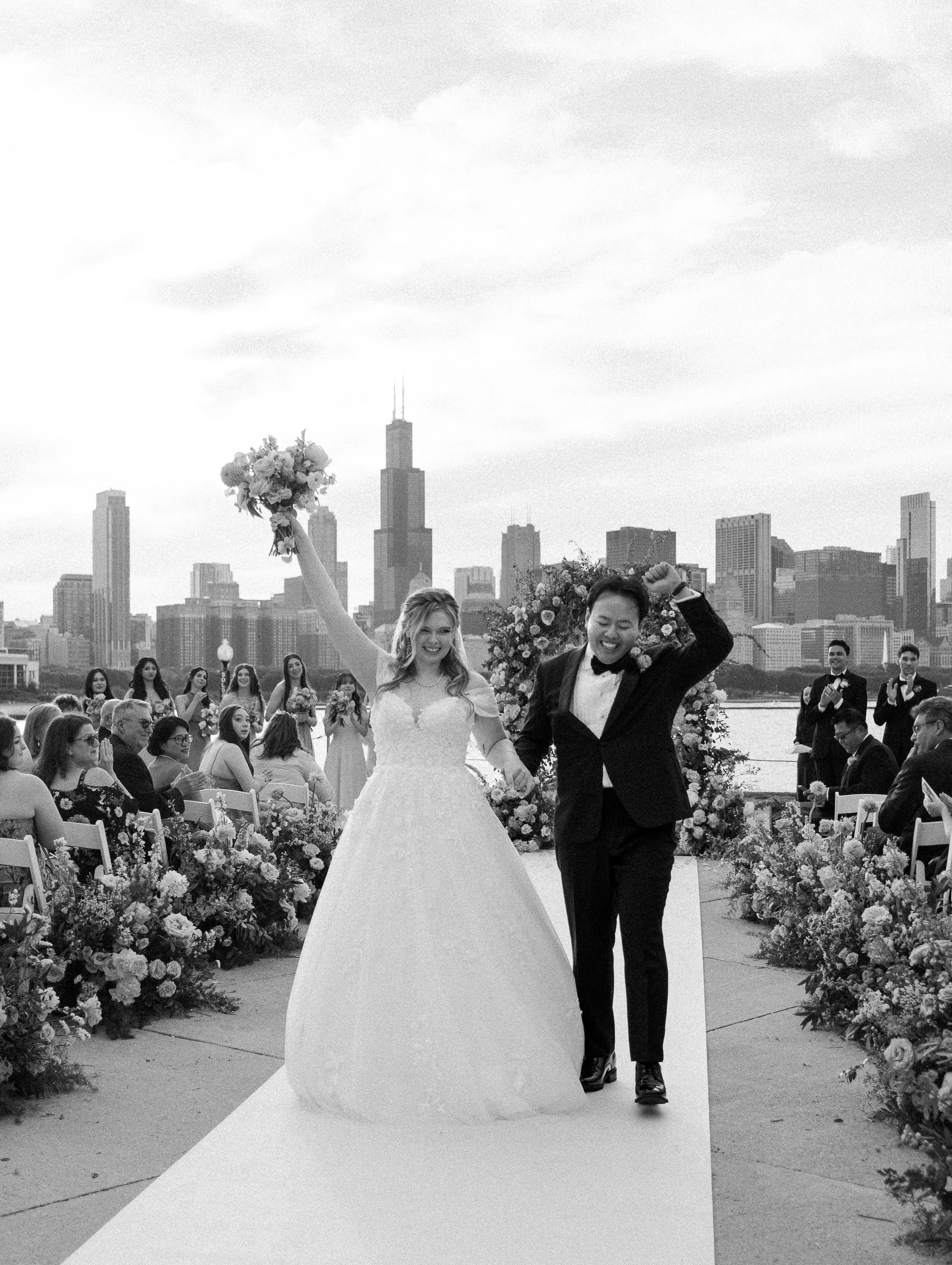 Bonphotage Chicago Wedding Documentary Film Photography - Chicago Adler Planetarium