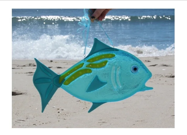 Pictured here is a 15” x 10” fish that you can make at SwellColors October, 6.7. or 8, 2018.