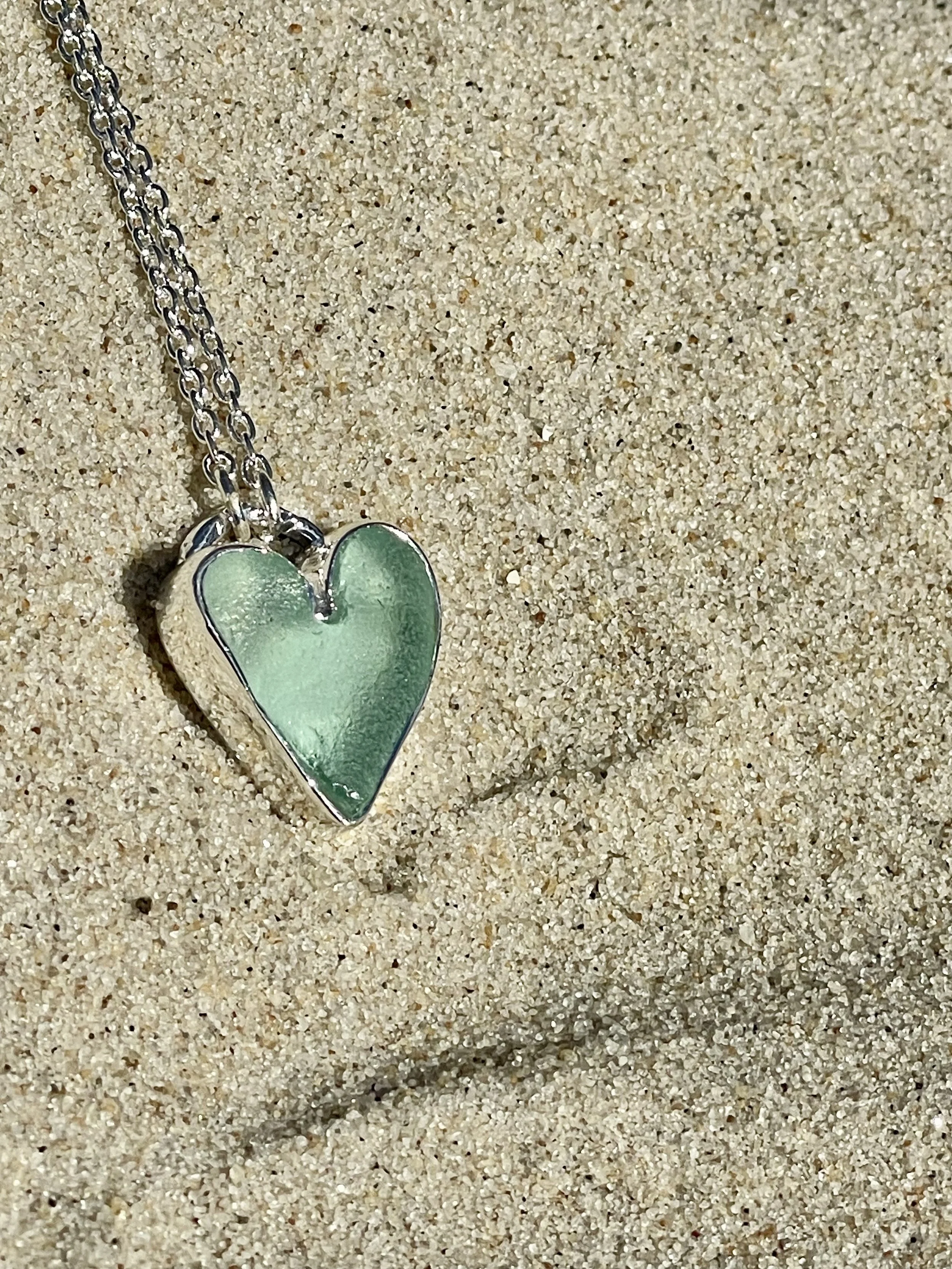 seafoam_seaglass_heart_pendant1.jpeg