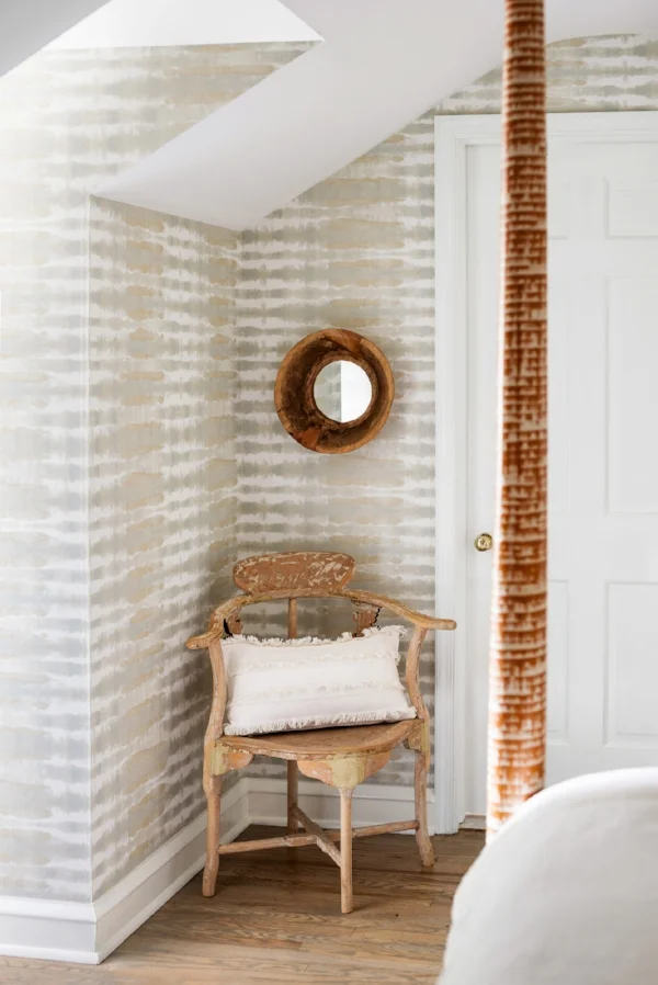 stephanie-kraus-designs-mainline-pa-guest-bedroom-redesign-after-vintage-chair.jpg