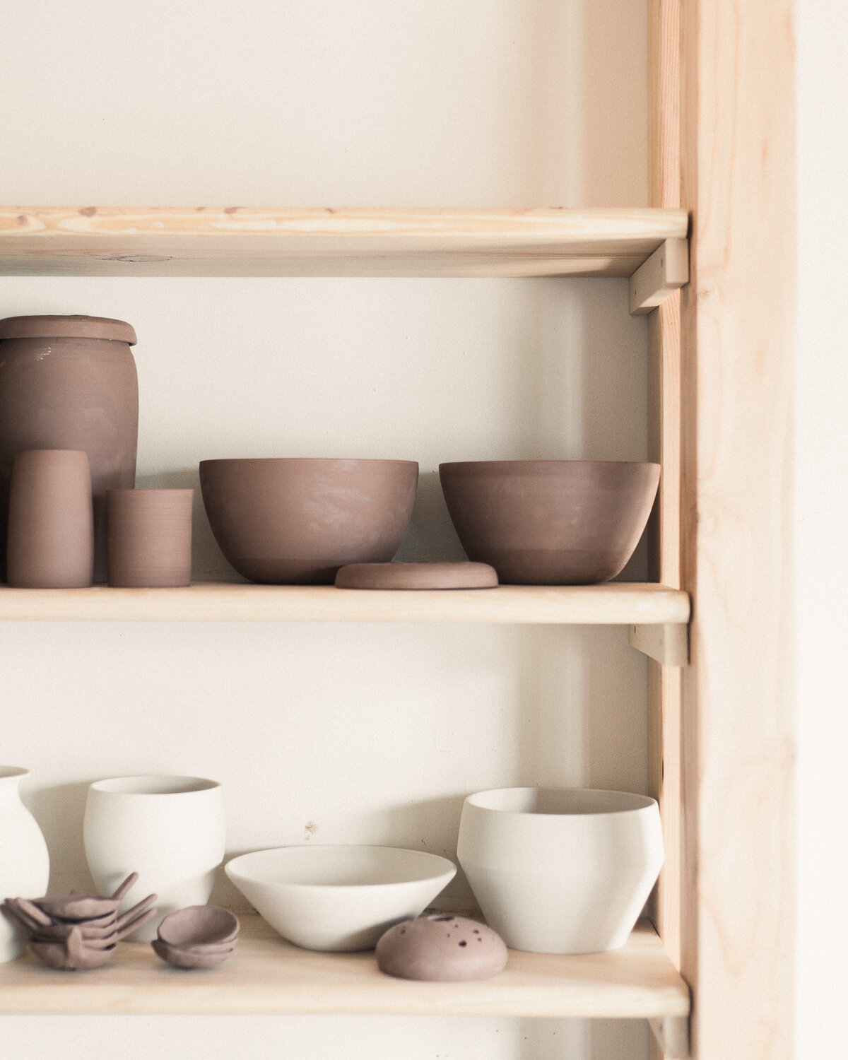Jason-Hsu-Studio-Visit-Notary-Ceramics-Feature-18.jpg