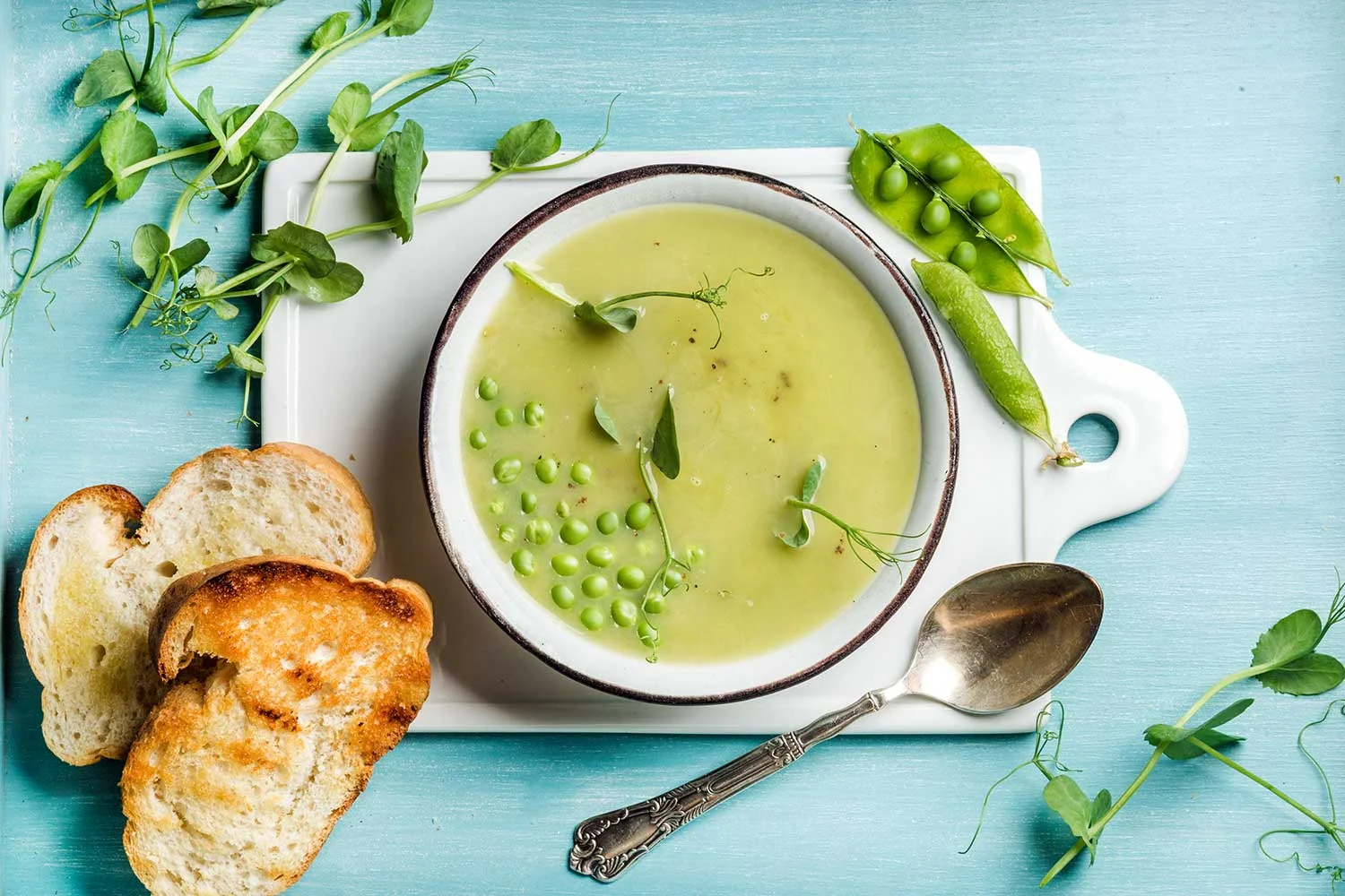 Pea Soup & Pancakes with Madeleine Onne