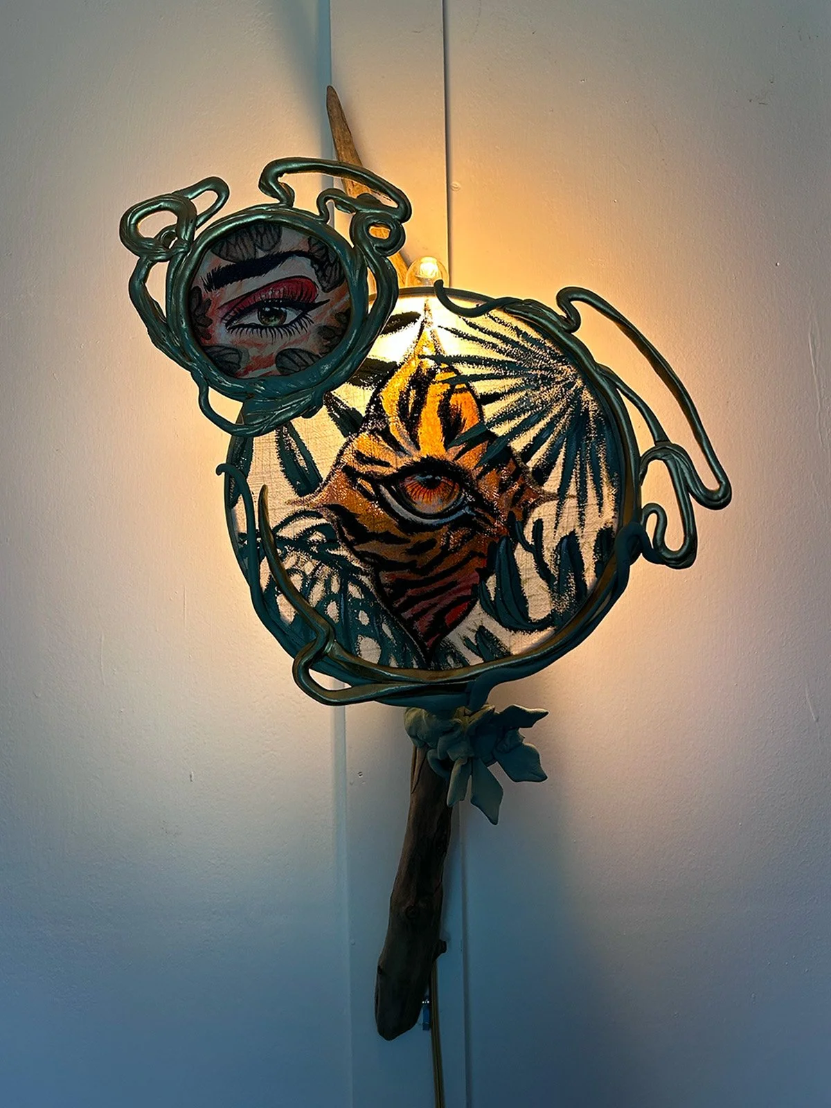 Tigerlight.jpg