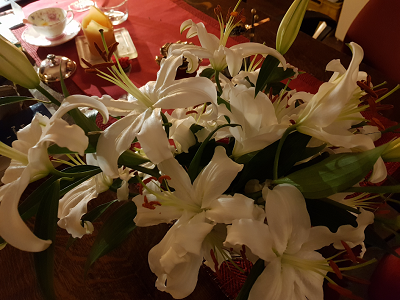 Danijela's Sacred Space - flowers - Copy.png
