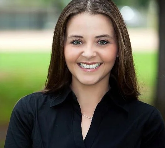 Roxanna Ayers