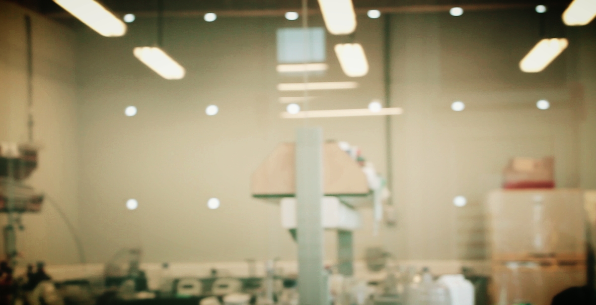 Peeking into the lab at the Department of Biochemistry.