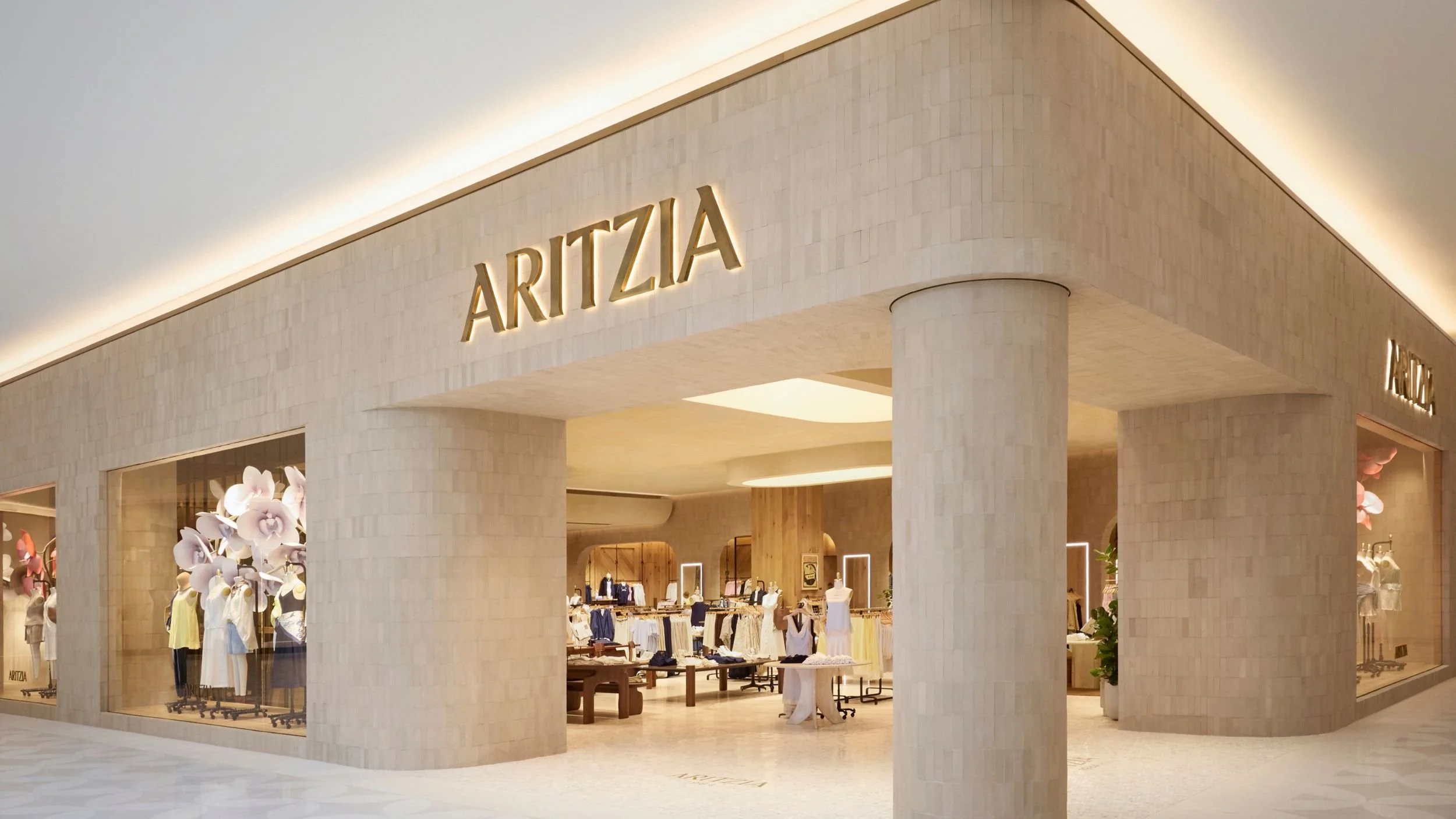 ARITZIA OAKRIDGE PARK 