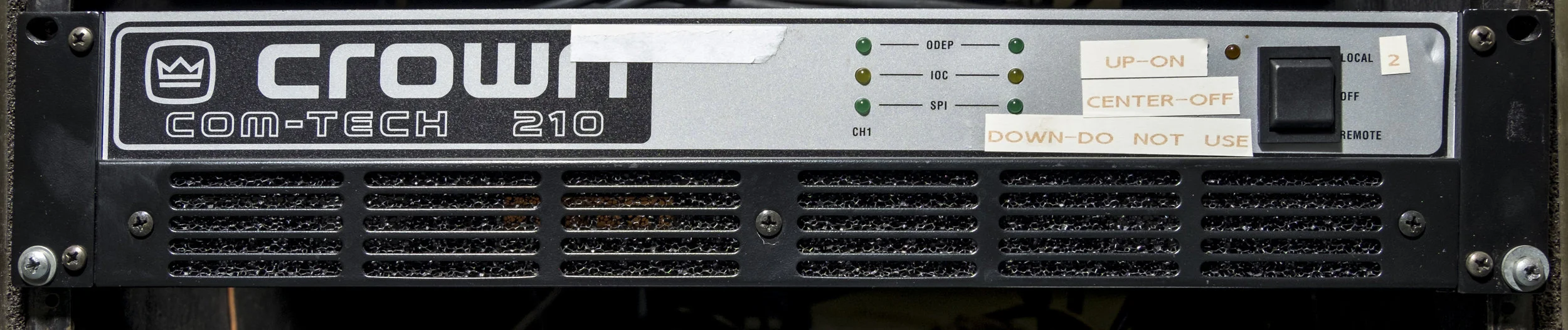 Crown Com-Tech 210.jpg