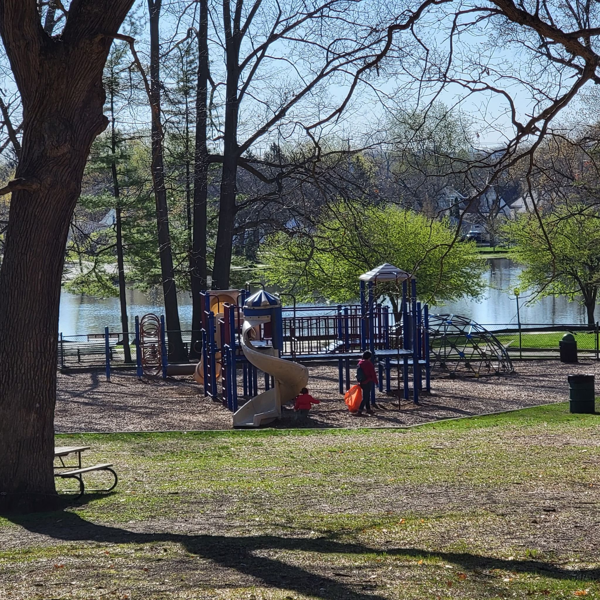 Volunteers in the West Grand Neighborhood