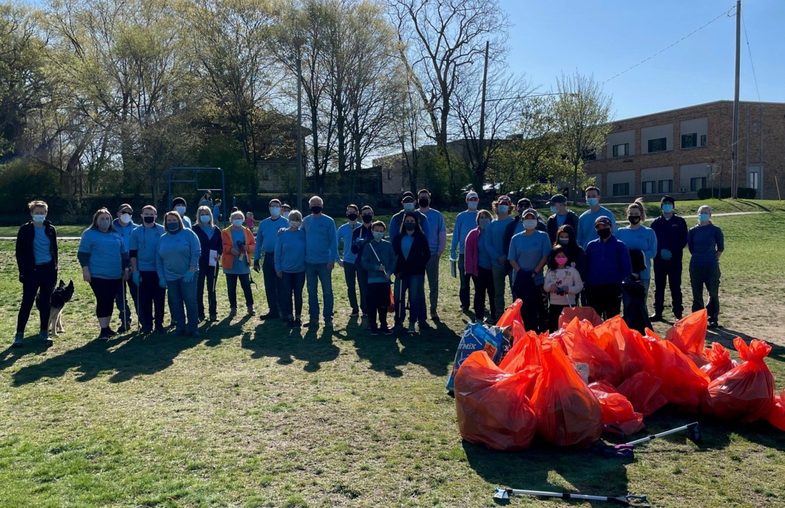 Volunteer Team from Blackmer/PSG in the Roosevelt Park Neighborhood!