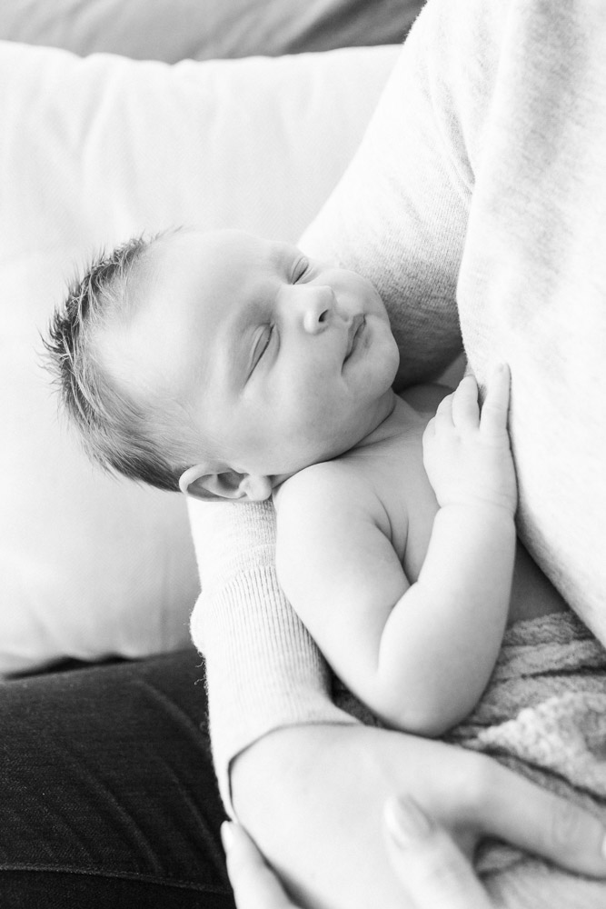 Newborn lifestyle | Natural Light | In home newborn session | Nursery Details | Woodland Nursery