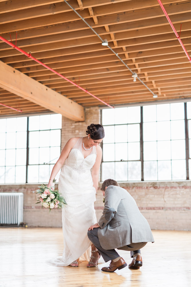 winter wedding | great gatsby wedding | vintage flair wedding | DIY | wedding details | art deco wedding | michigan wedding
