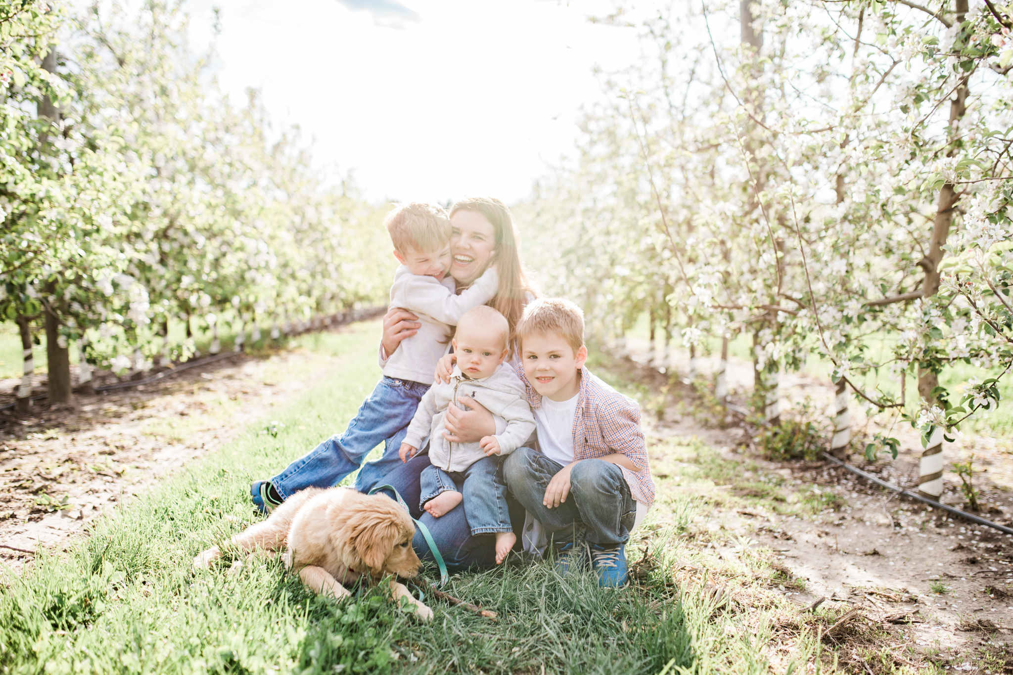 Family Mini Session | Brothers | What to Wear | Family Photos | Orchard with Spring Blooms | Laurenda Marie Photography