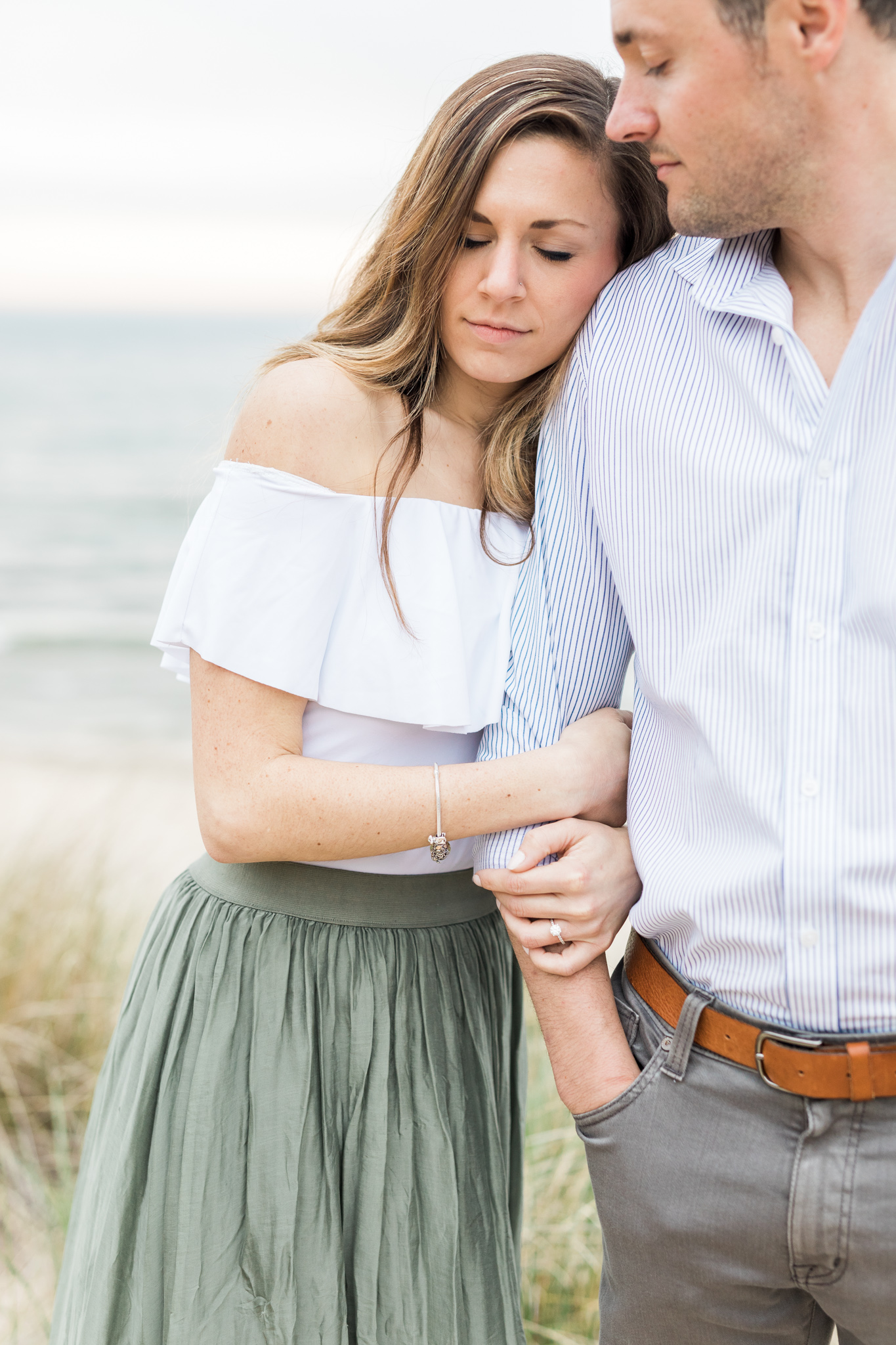 Lake Michigan Beach Engagement Session | Laurenda Marie Photography