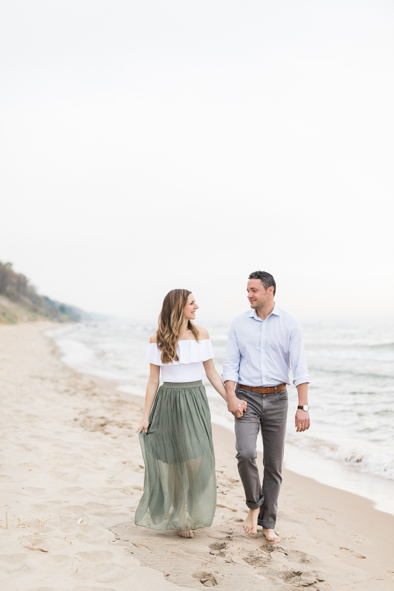 Lake Michigan Beach Engagement Session | Laurenda Marie Photography