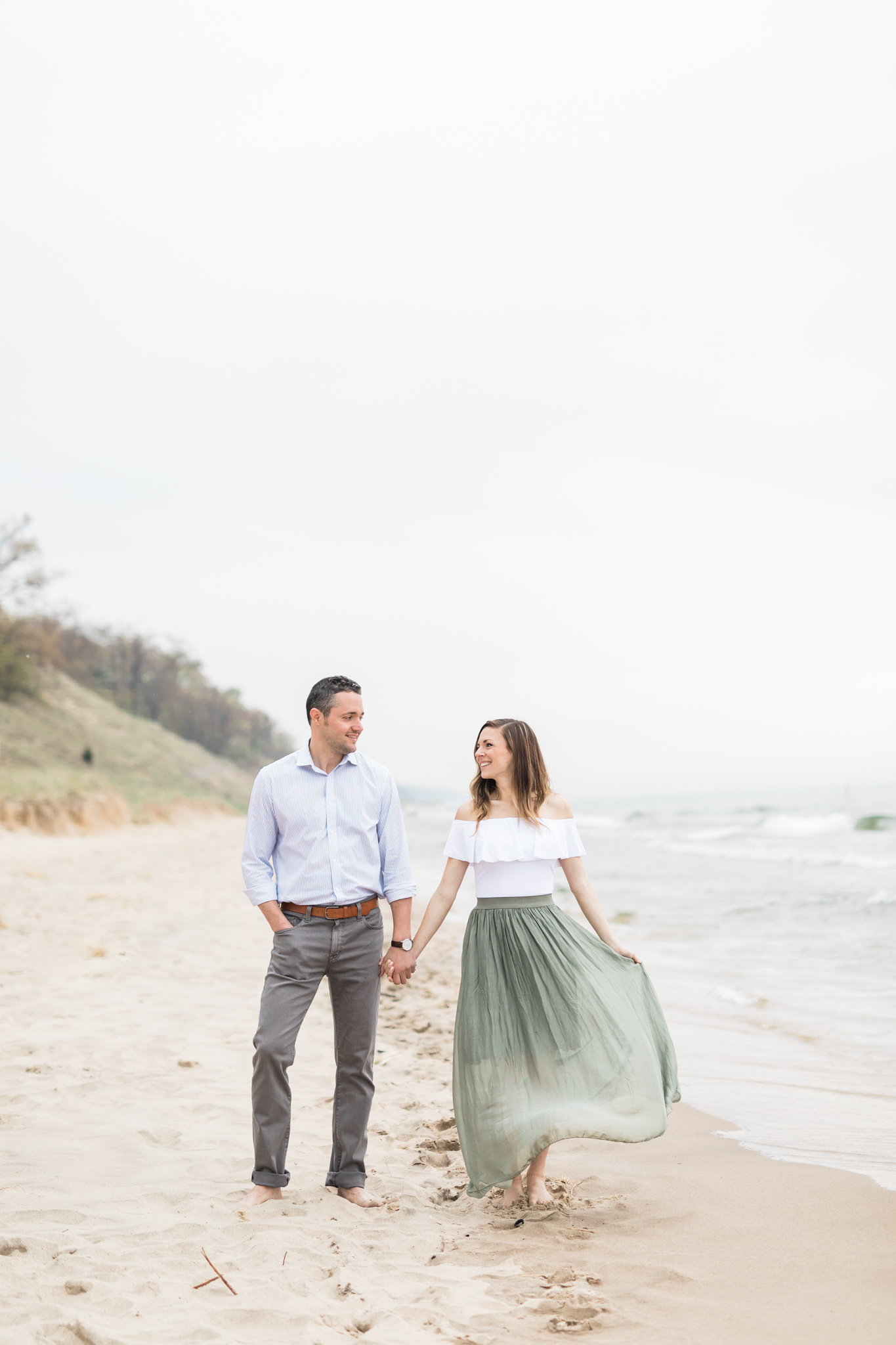 Lake Michigan Beach Engagement Session | Laurenda Marie Photography