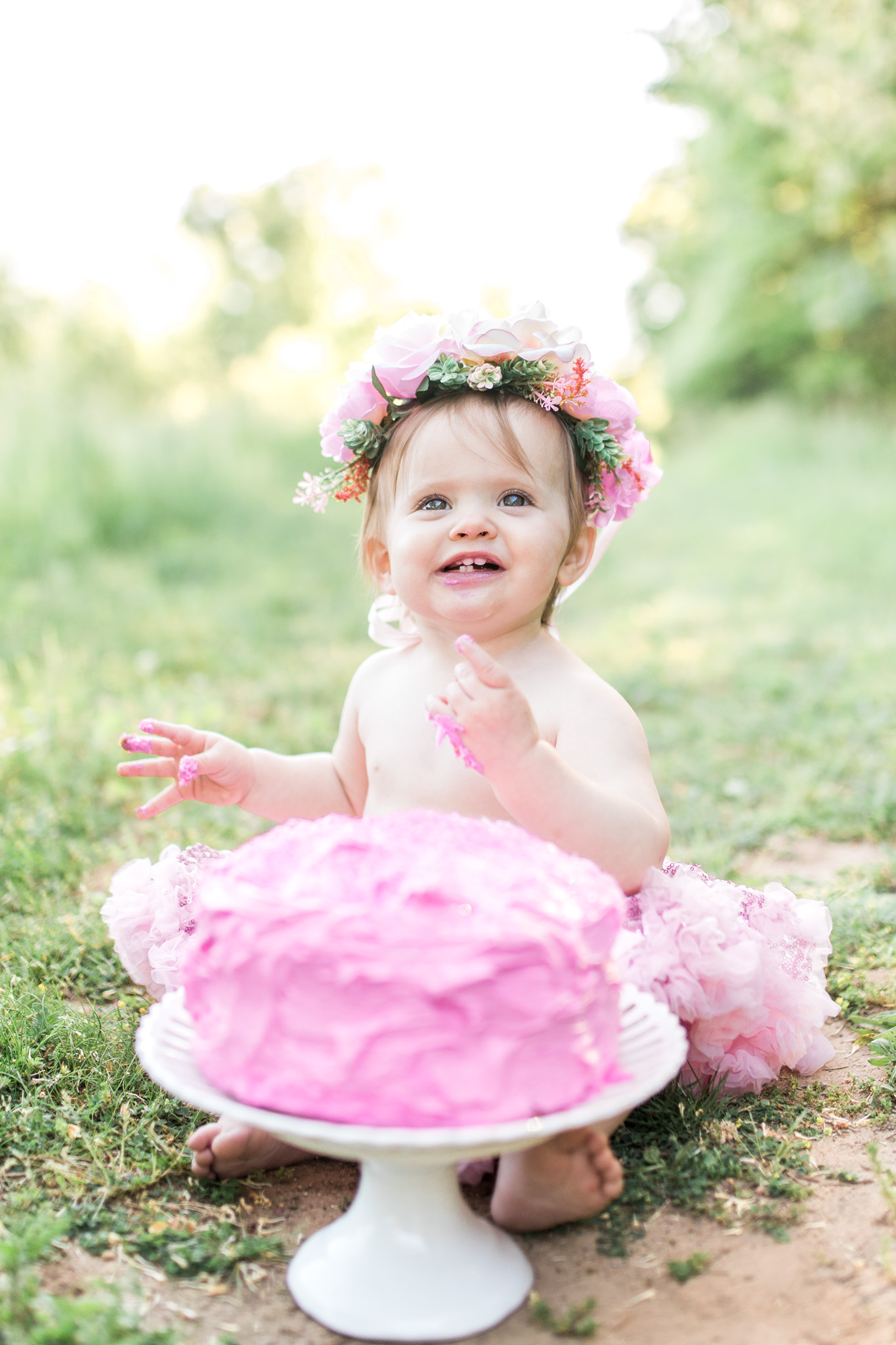 First Birthday Photos | Baby girl | Pink tutu | Cake Smash | Family Photos | Flower crown | What to Wear | Intersex Variation