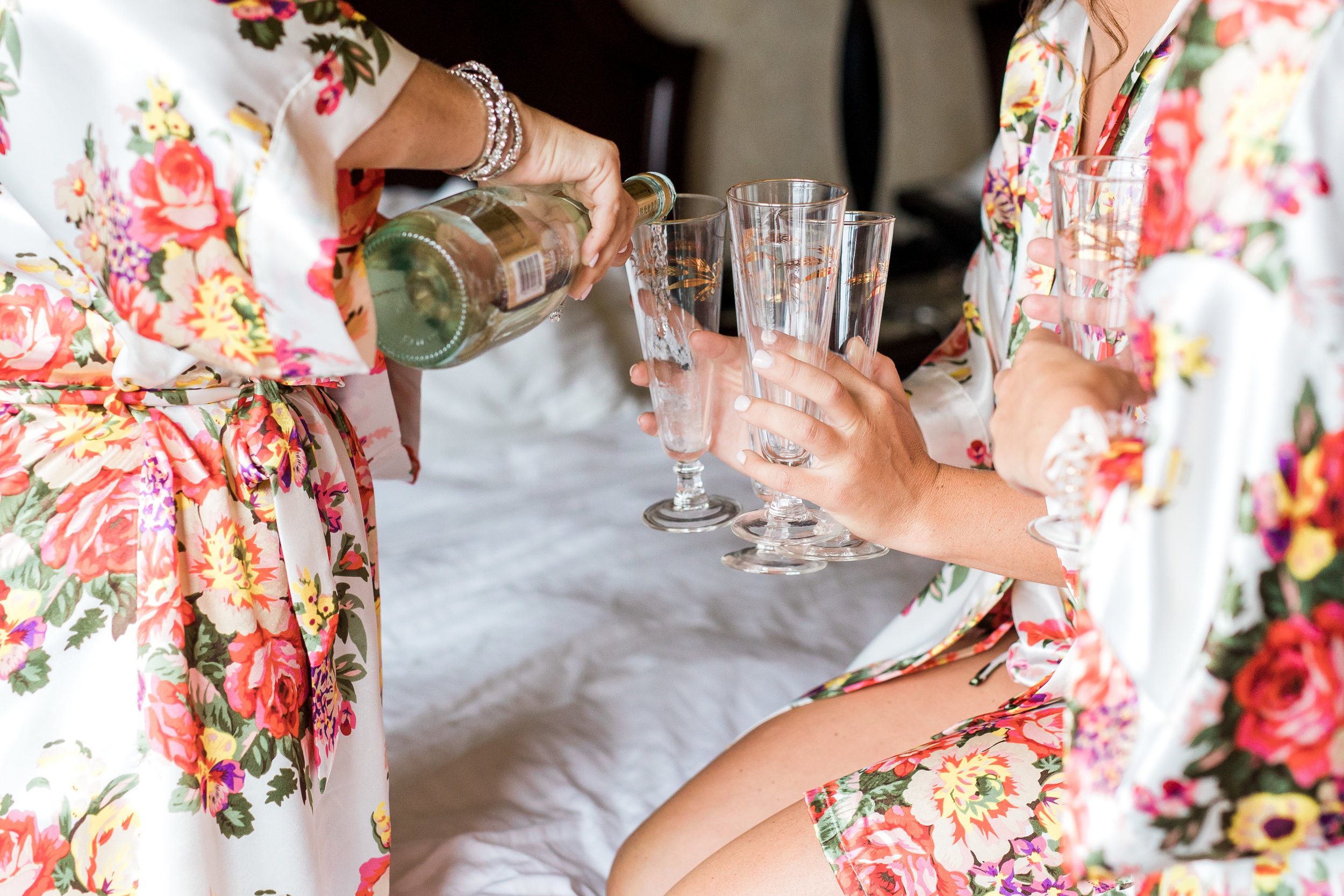 Nautical Dockside Michigan Wedding | West Michigan Wedding Photographer | Laurenda Marie Photography 